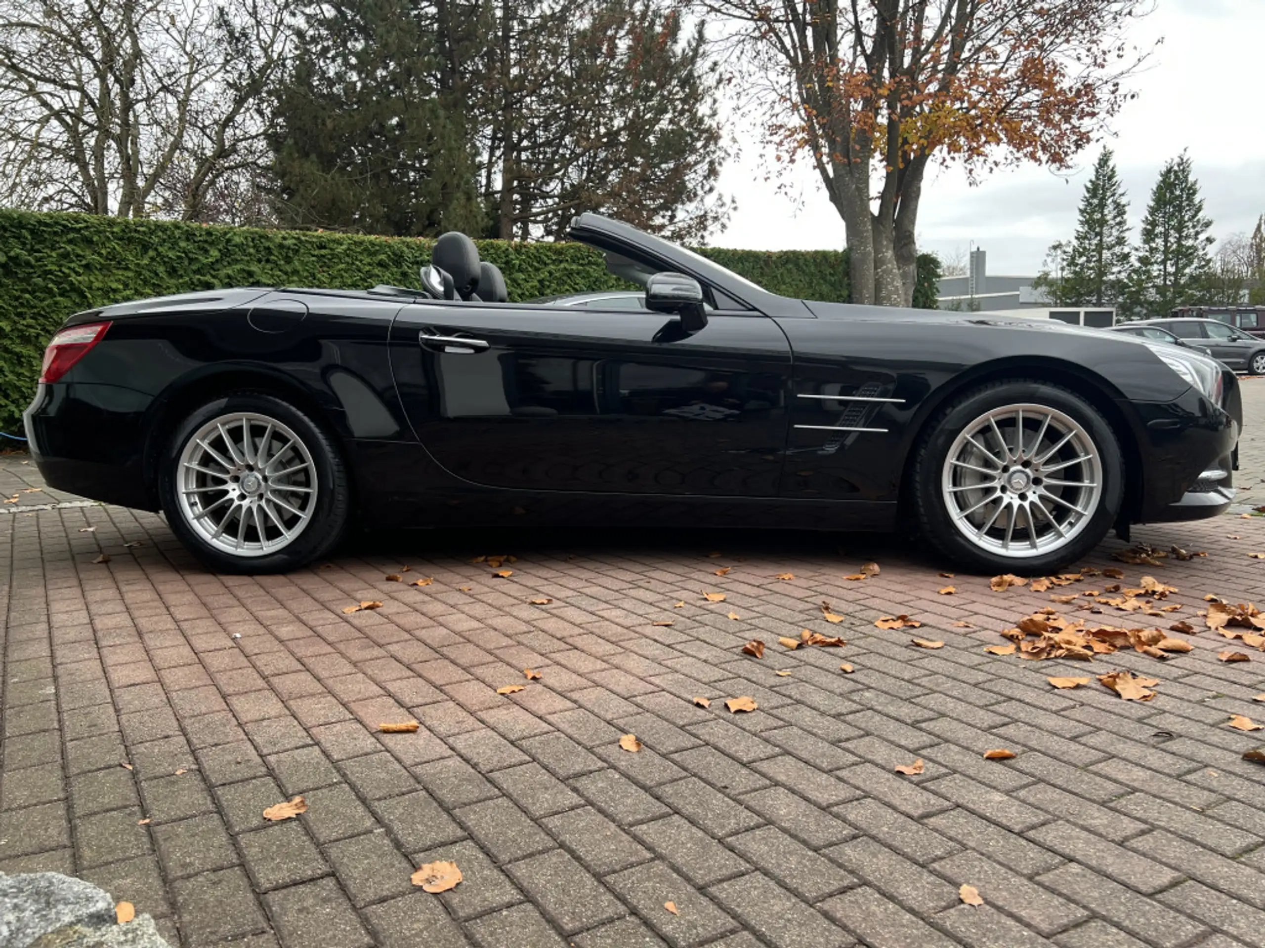 Mercedes-Benz - SL 350