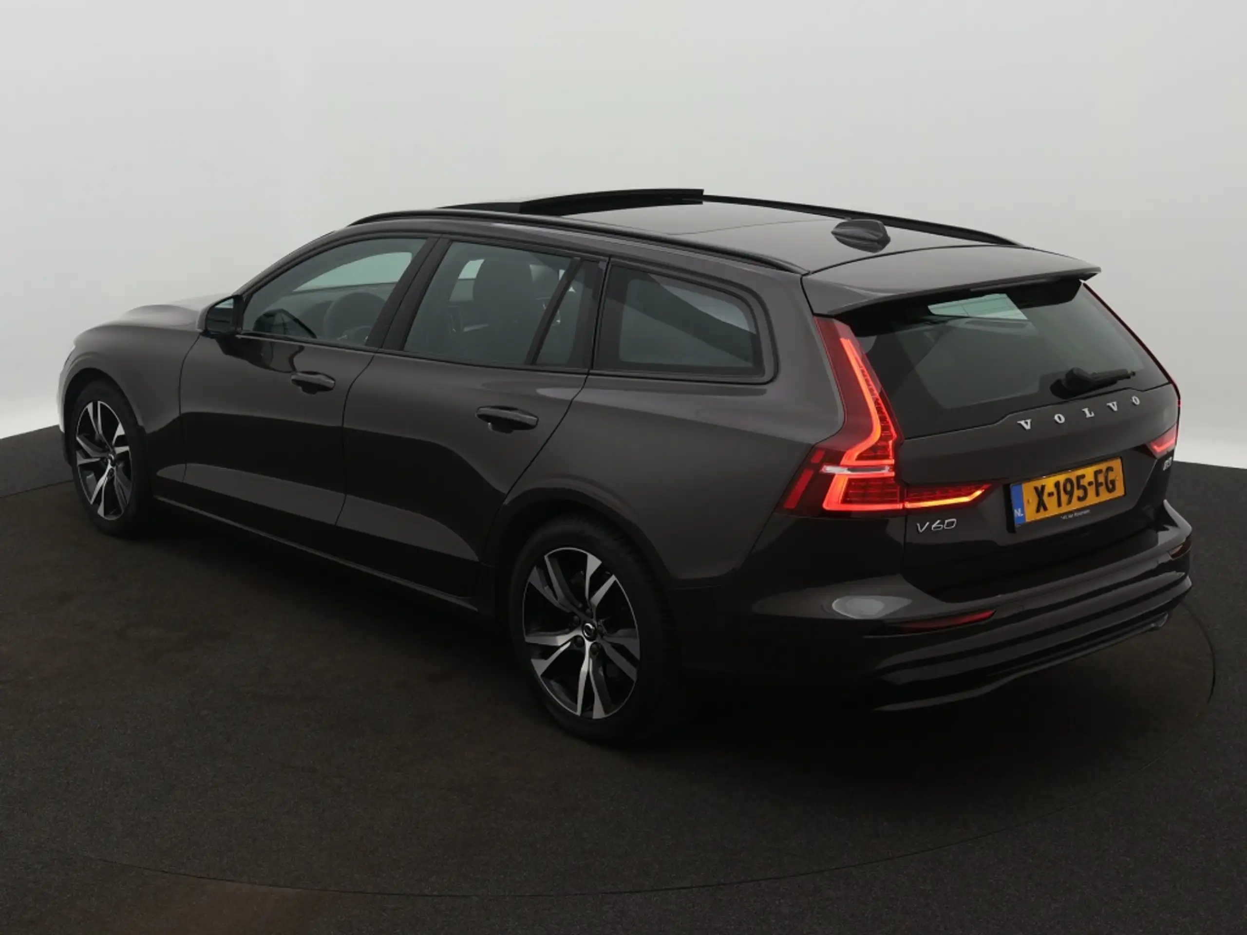 Volvo - V60