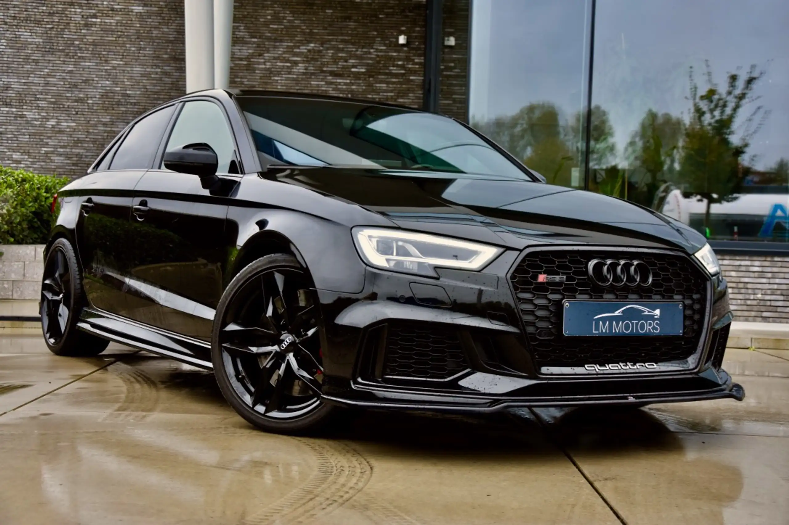 Audi - RS3