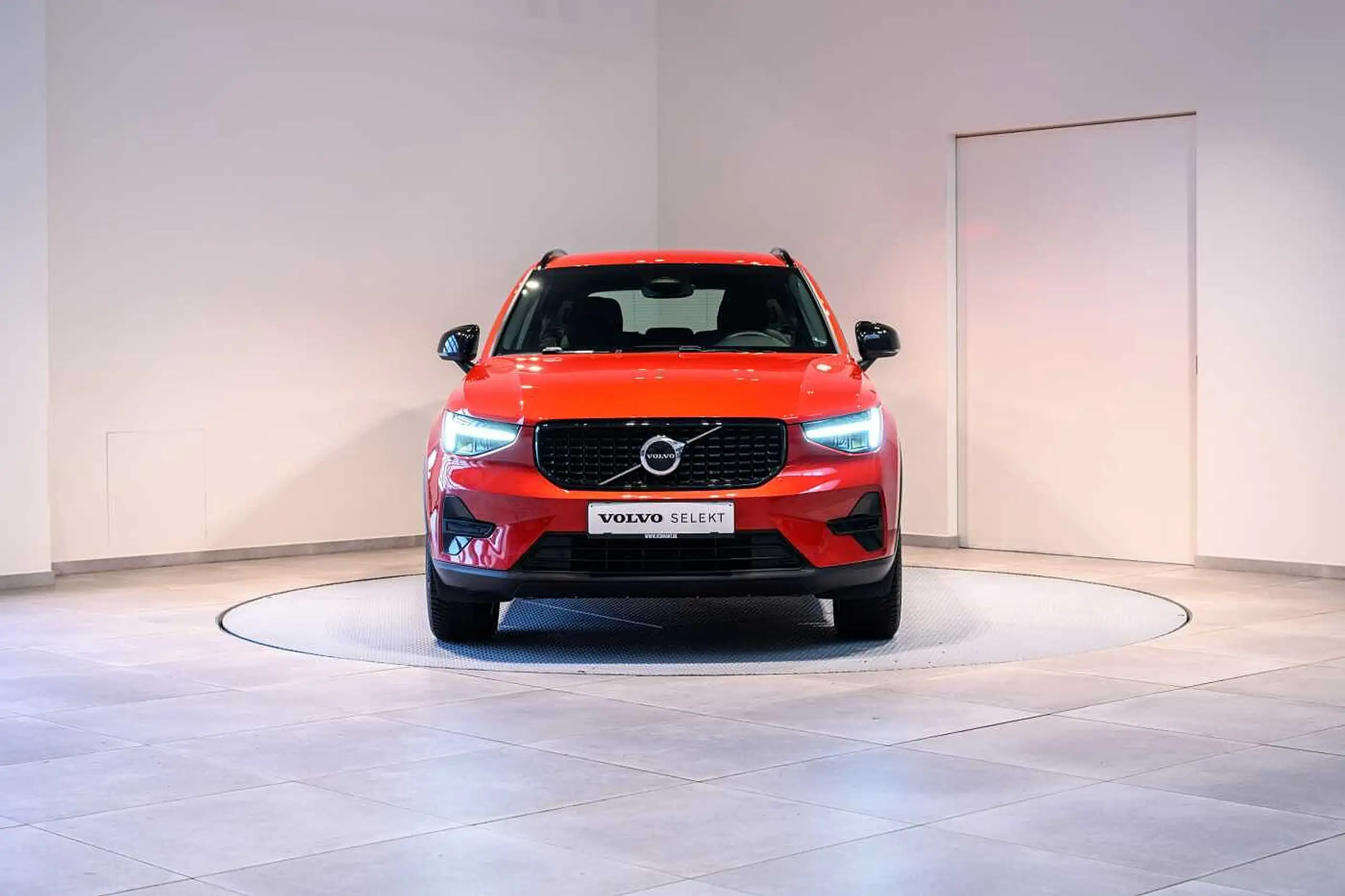 Volvo - XC40