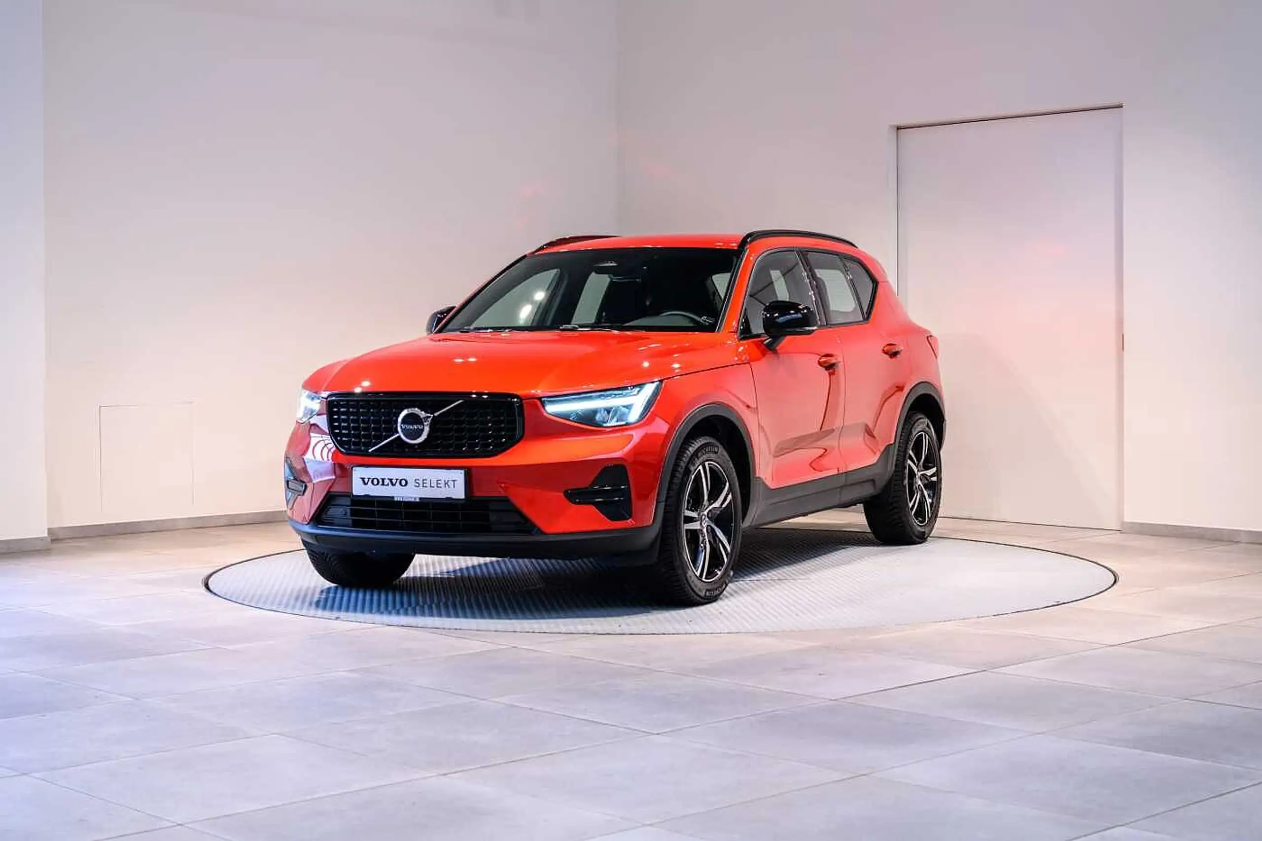 Volvo - XC40