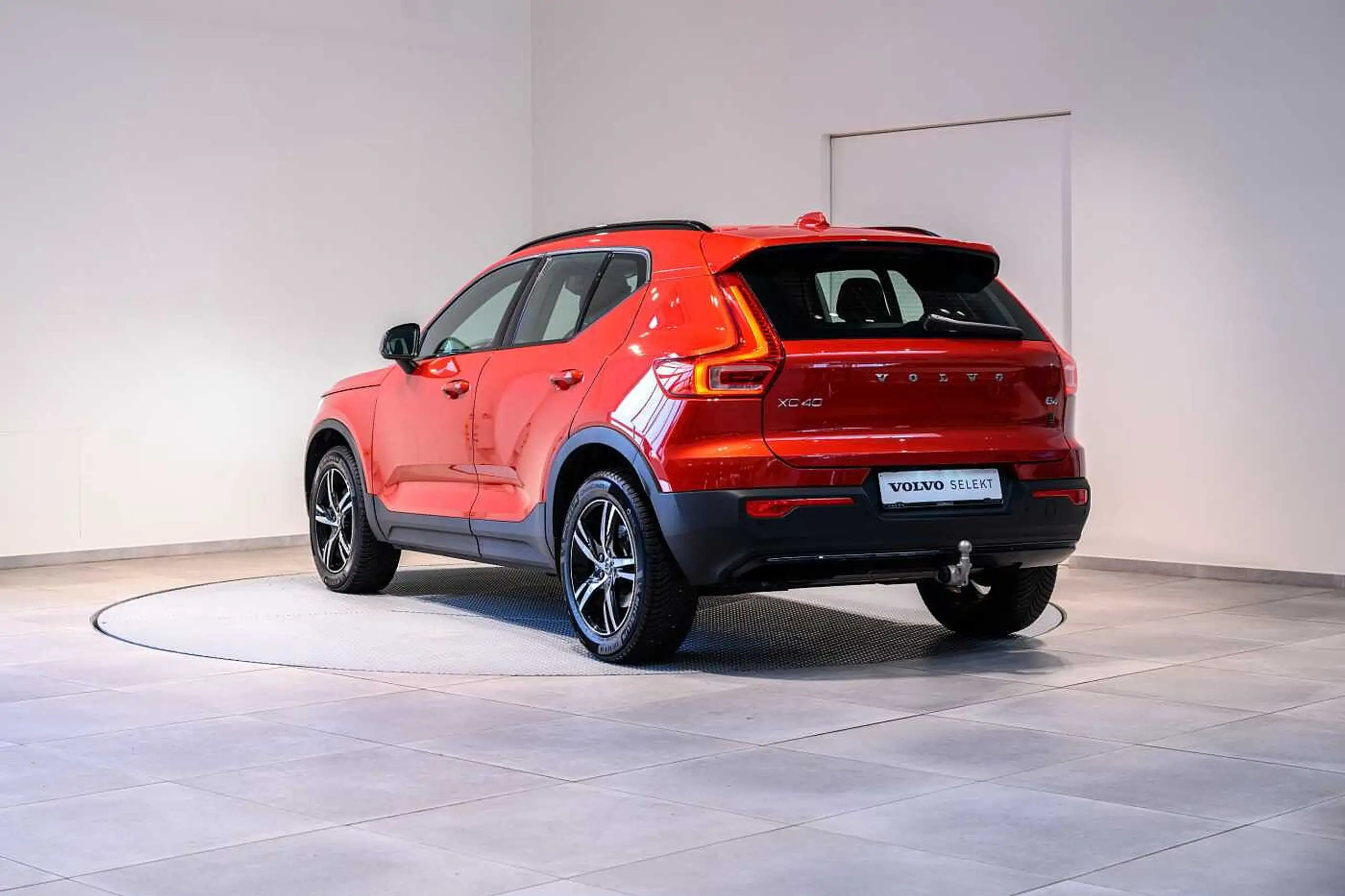 Volvo - XC40