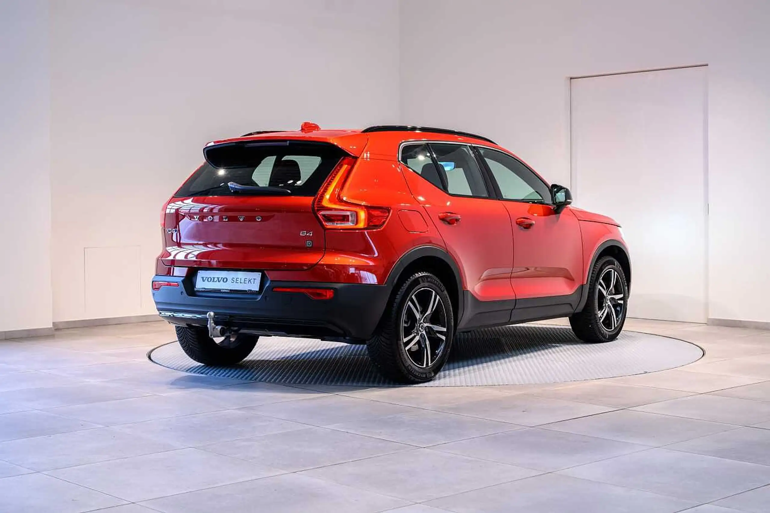 Volvo - XC40