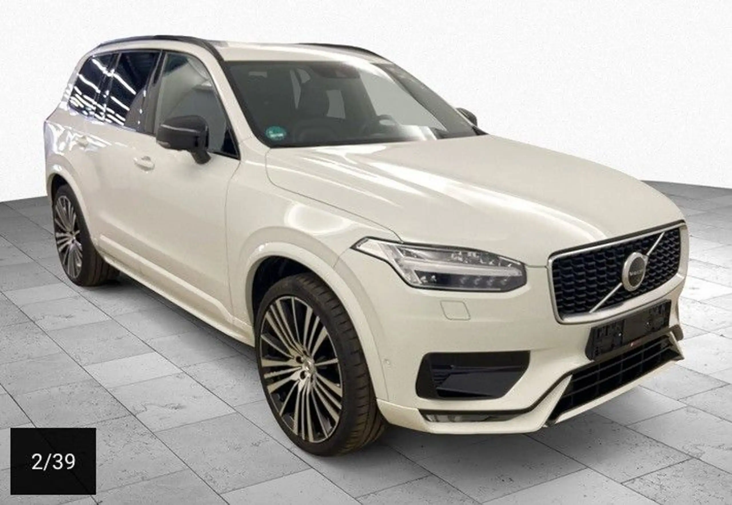 Volvo - XC90