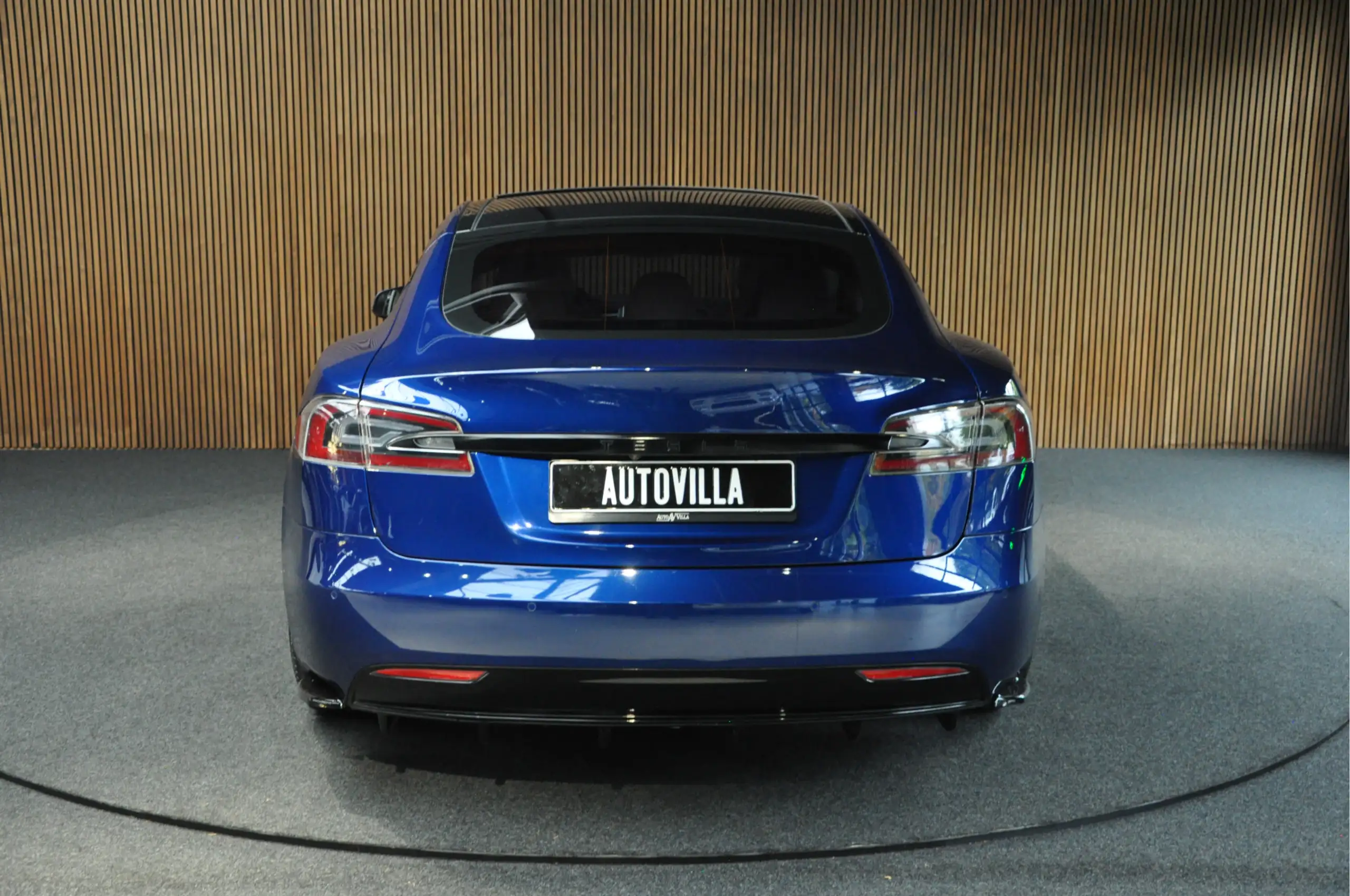 Tesla - Model S