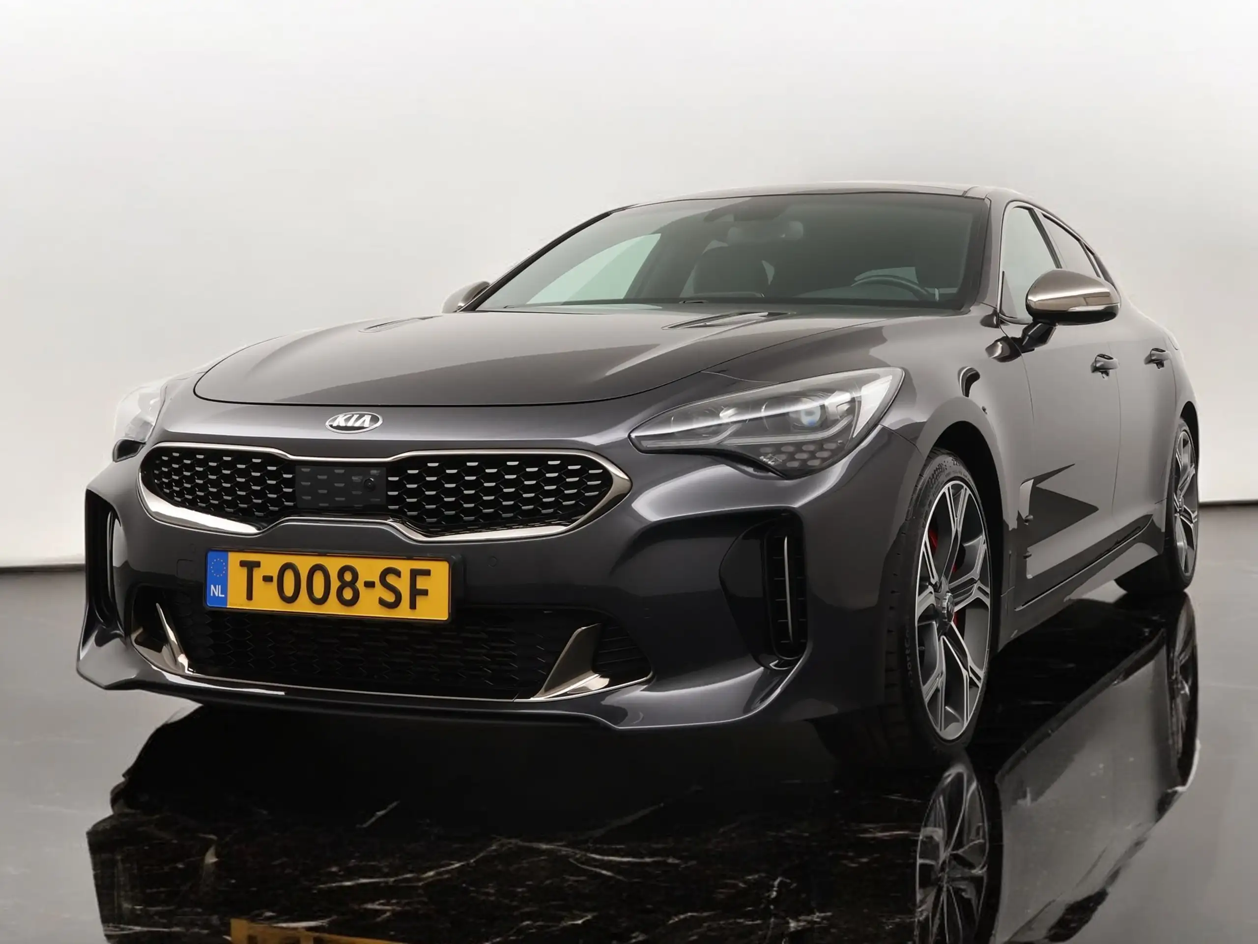 Kia - Stinger