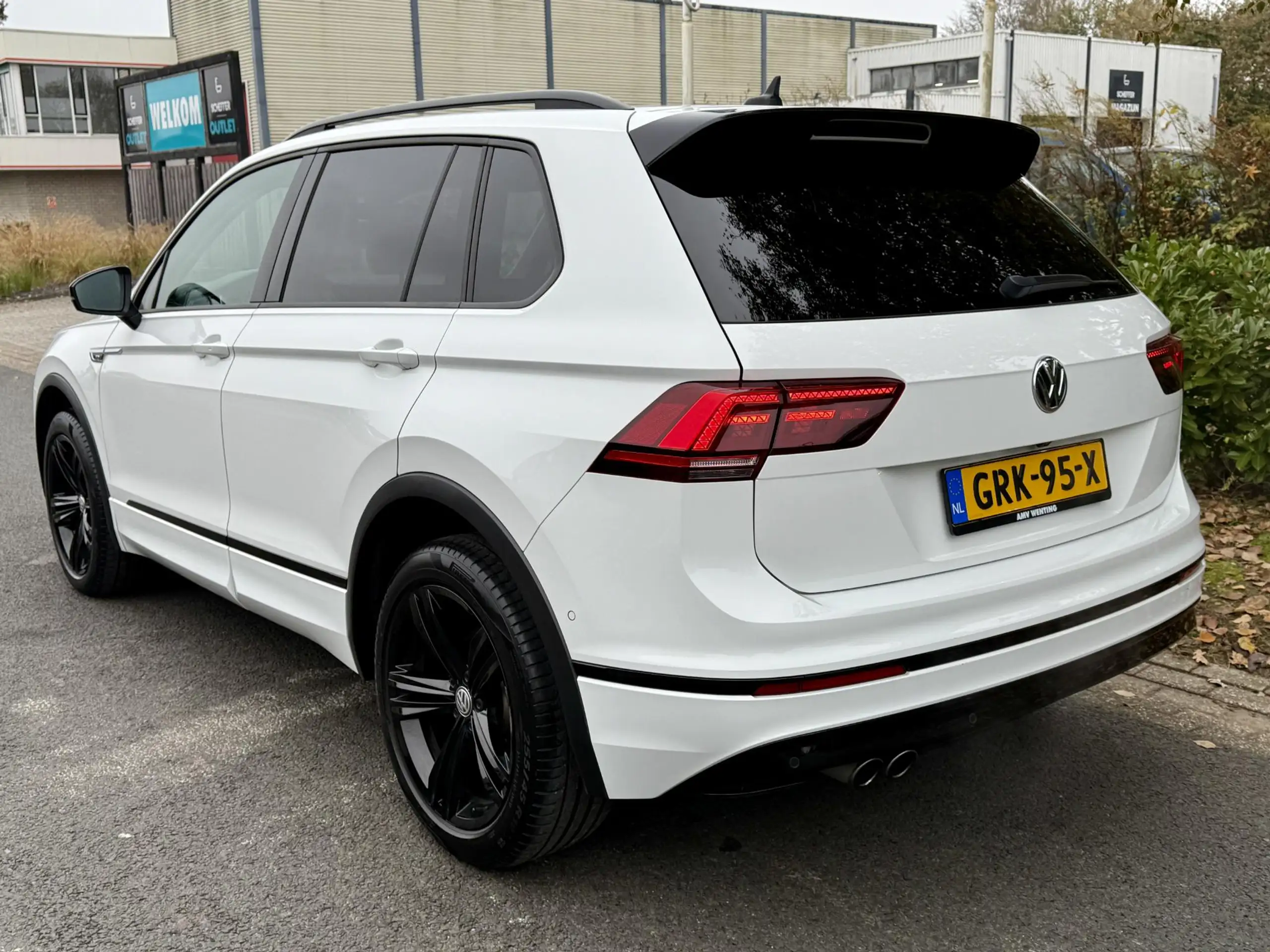 Volkswagen - Tiguan