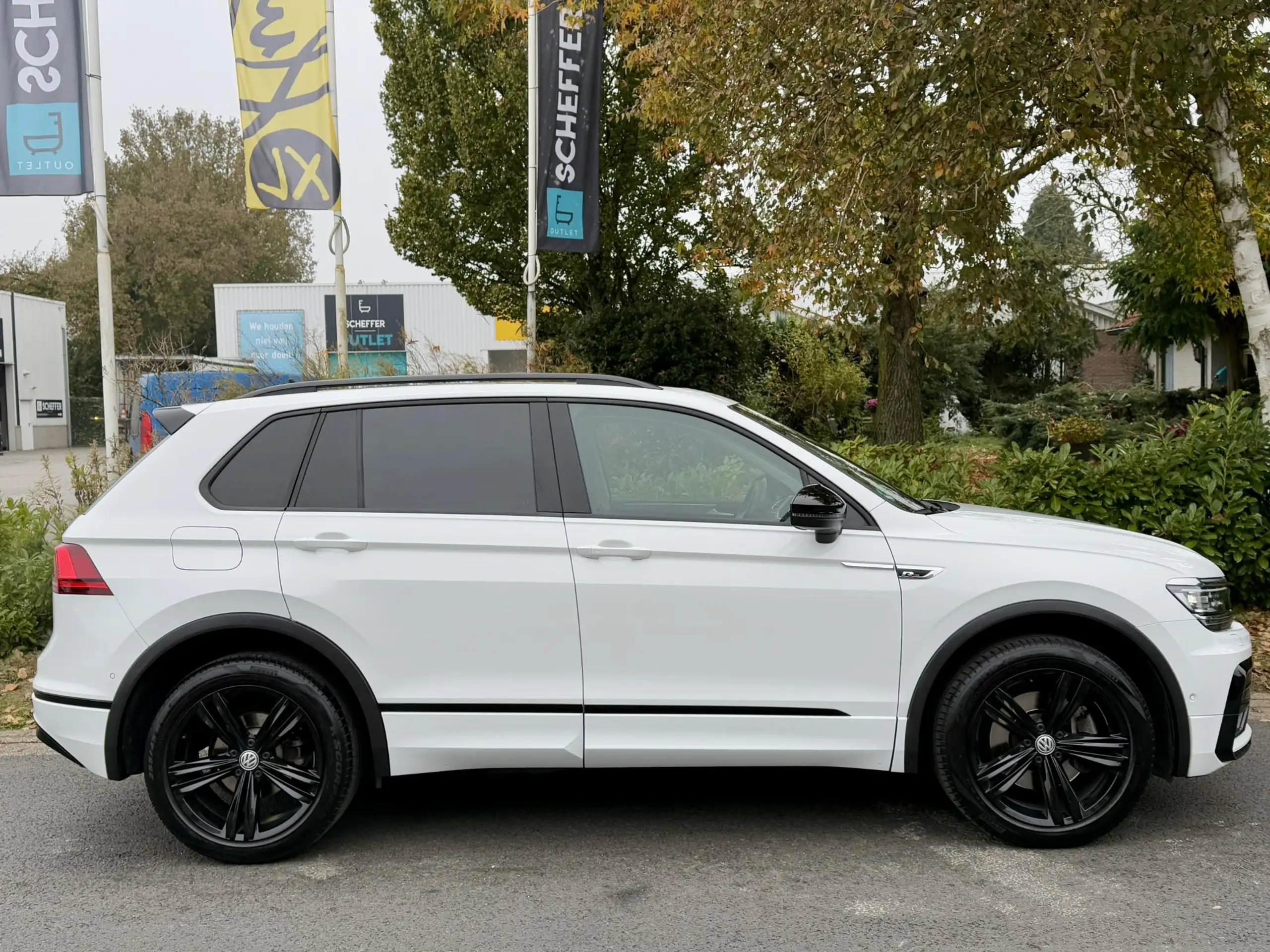 Volkswagen - Tiguan