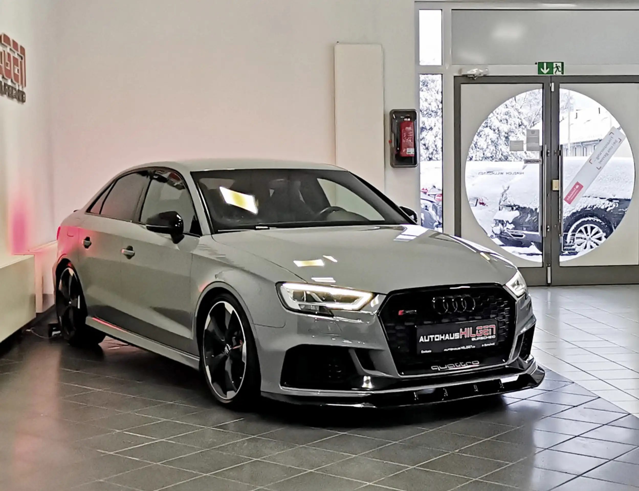 Audi - RS3