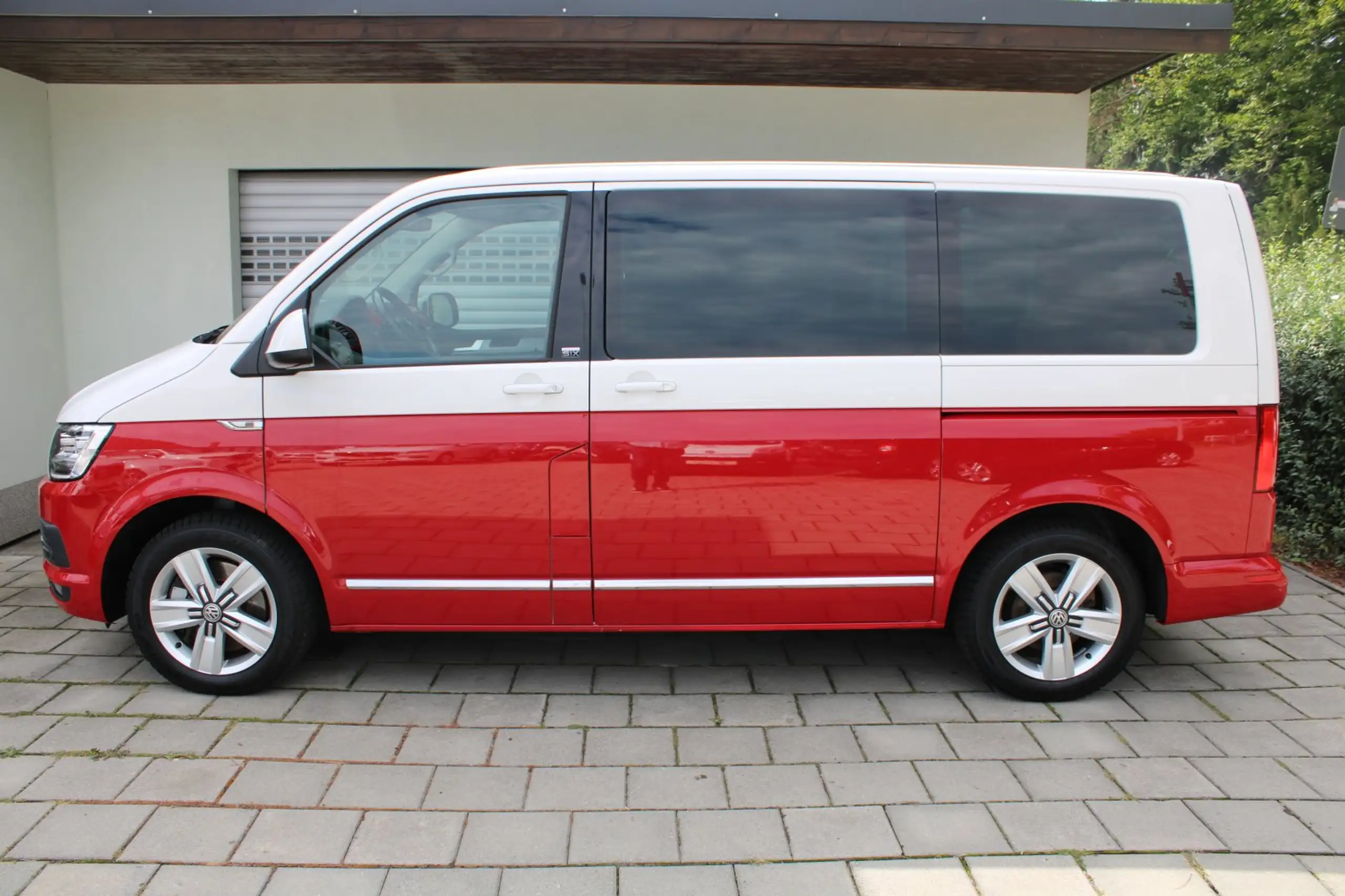 Volkswagen - T6 Multivan