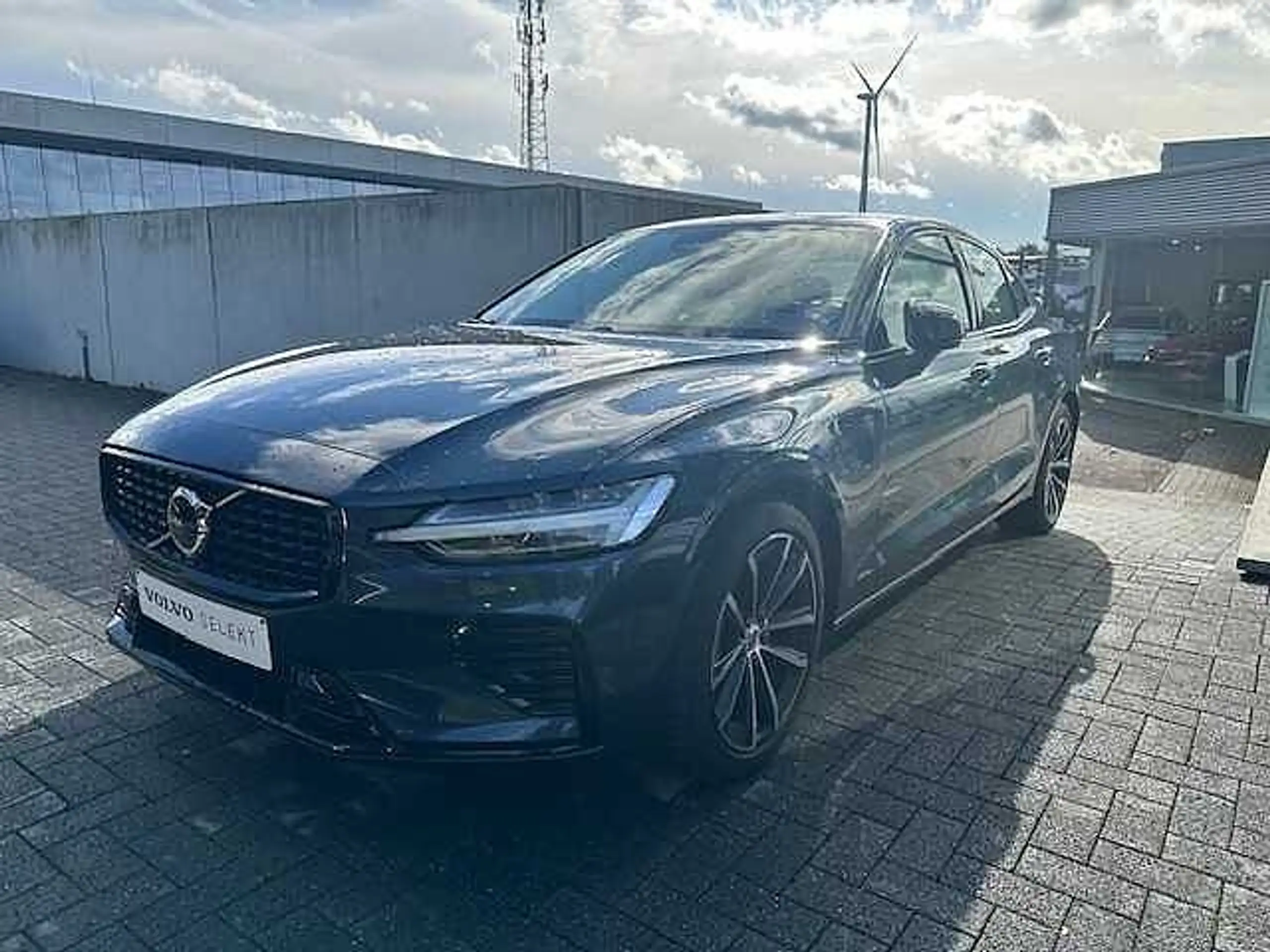 Volvo S60 2023