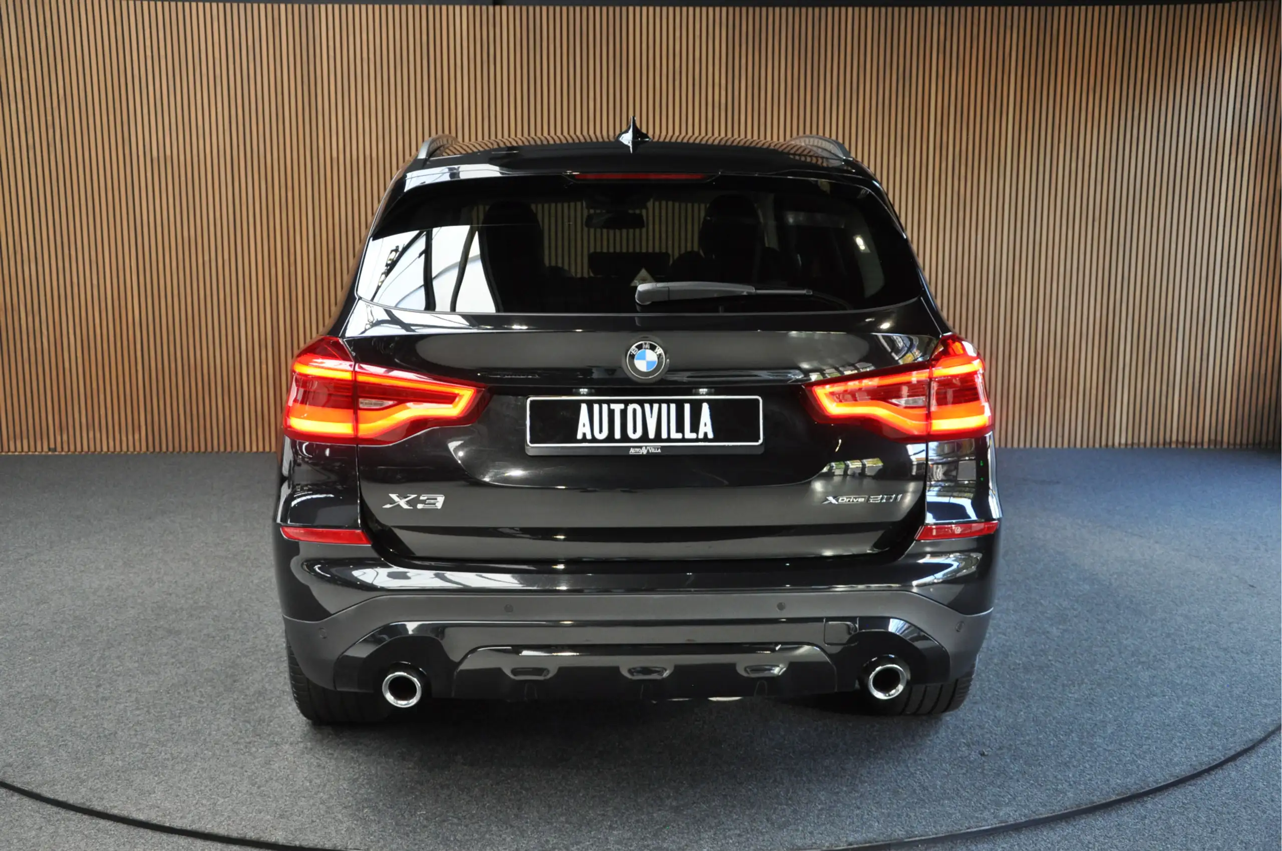 BMW - X3