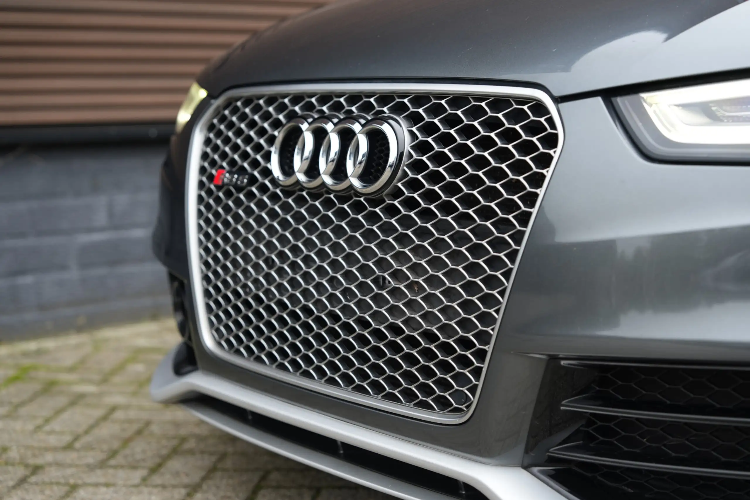 Audi - RS5