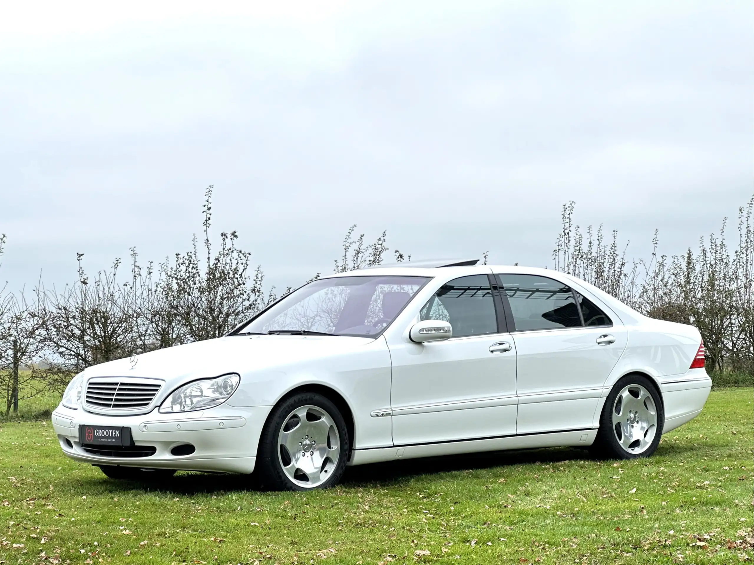 Mercedes-Benz - S 600