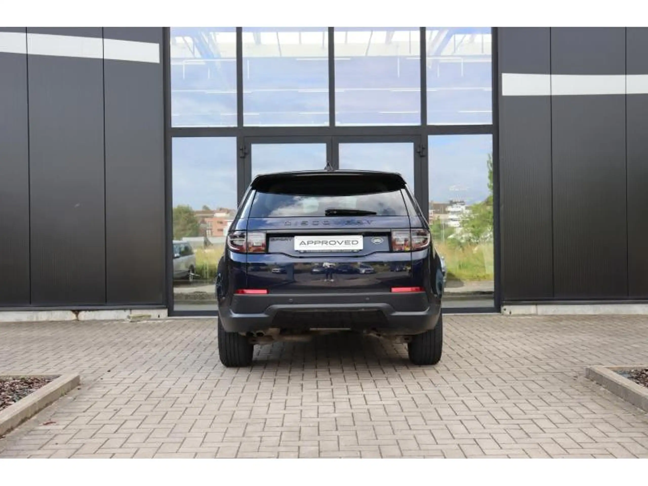 Land Rover - Discovery Sport