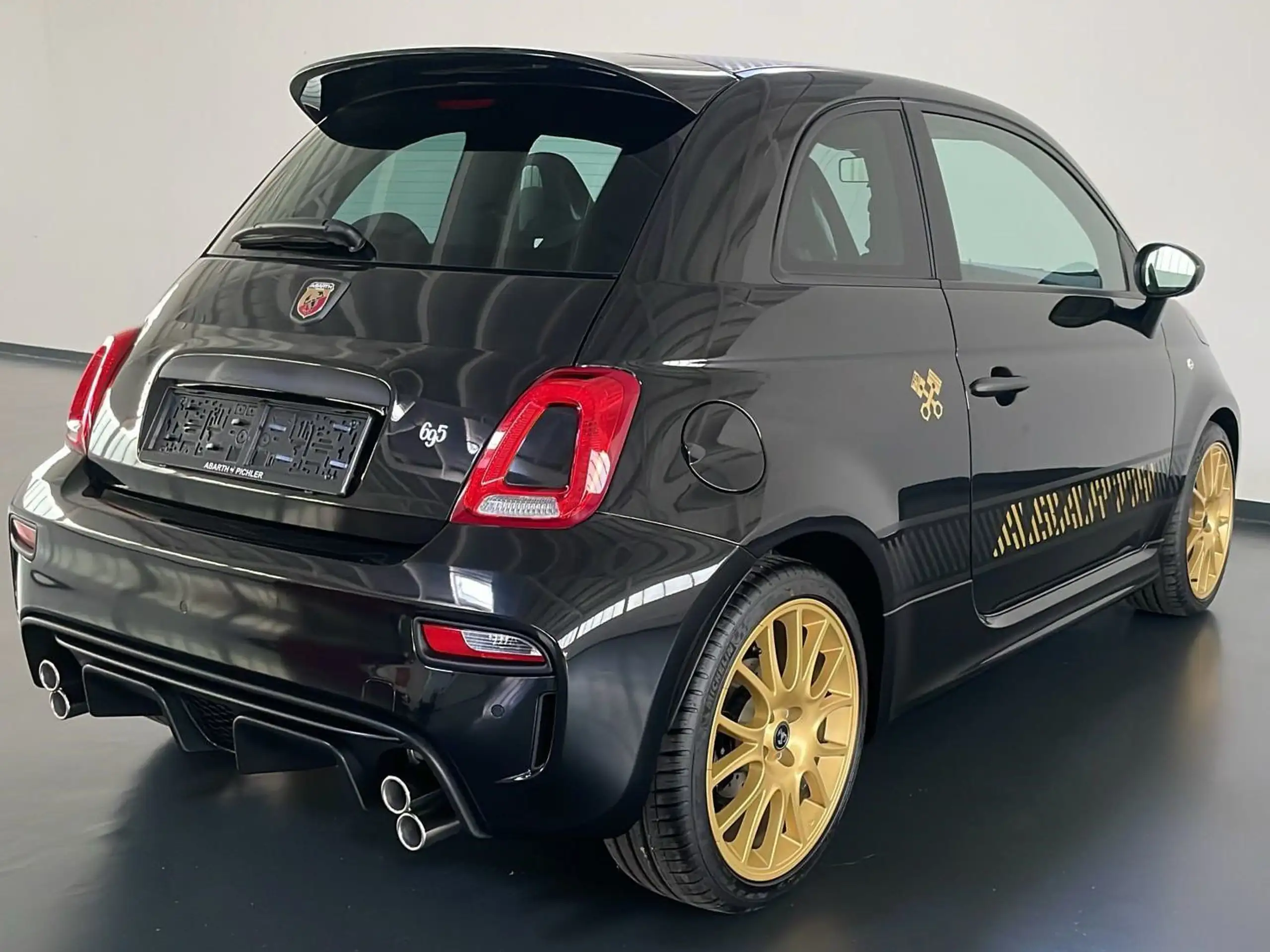 Abarth - 695C