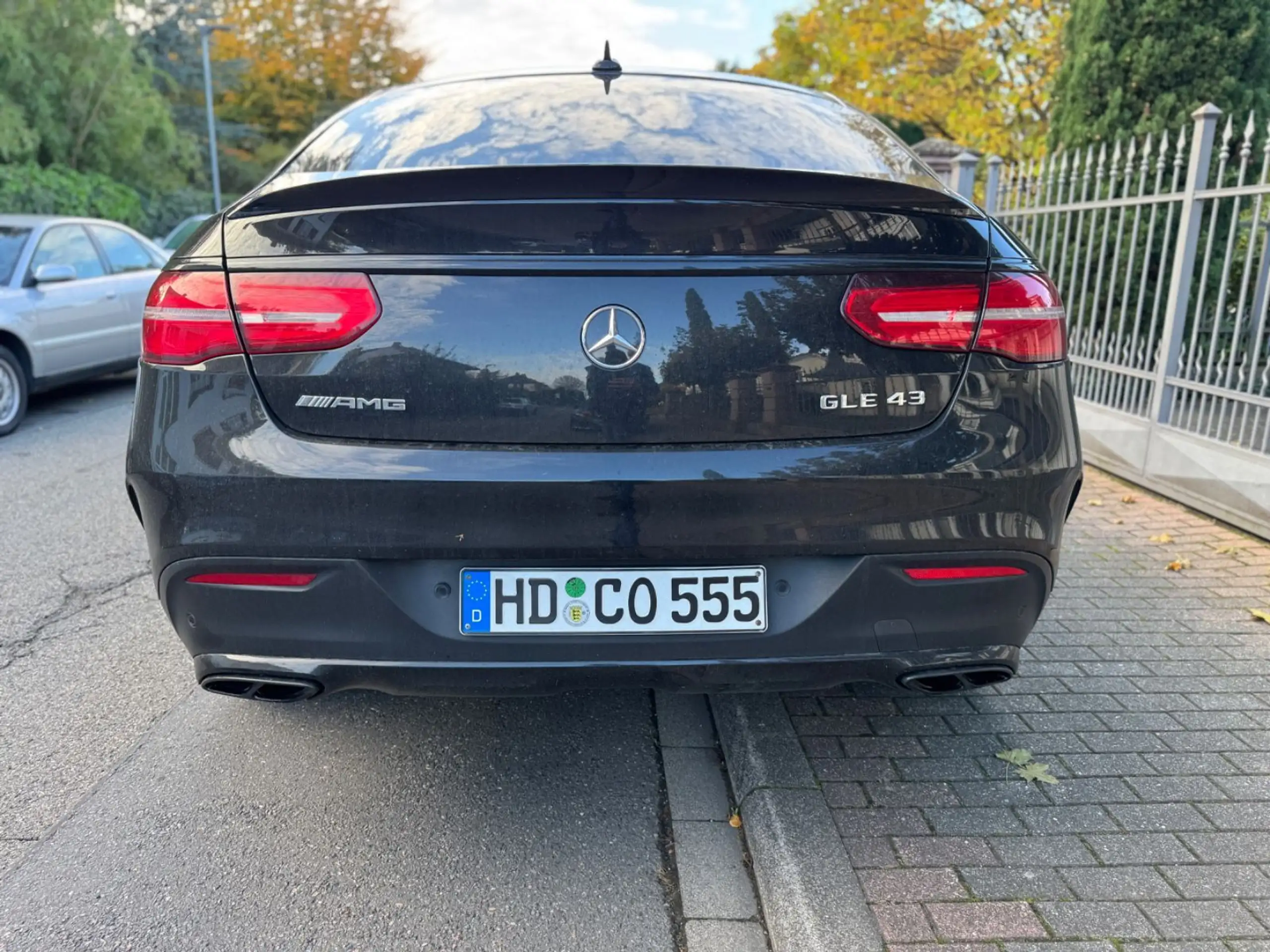 Mercedes-Benz - GLE 43 AMG