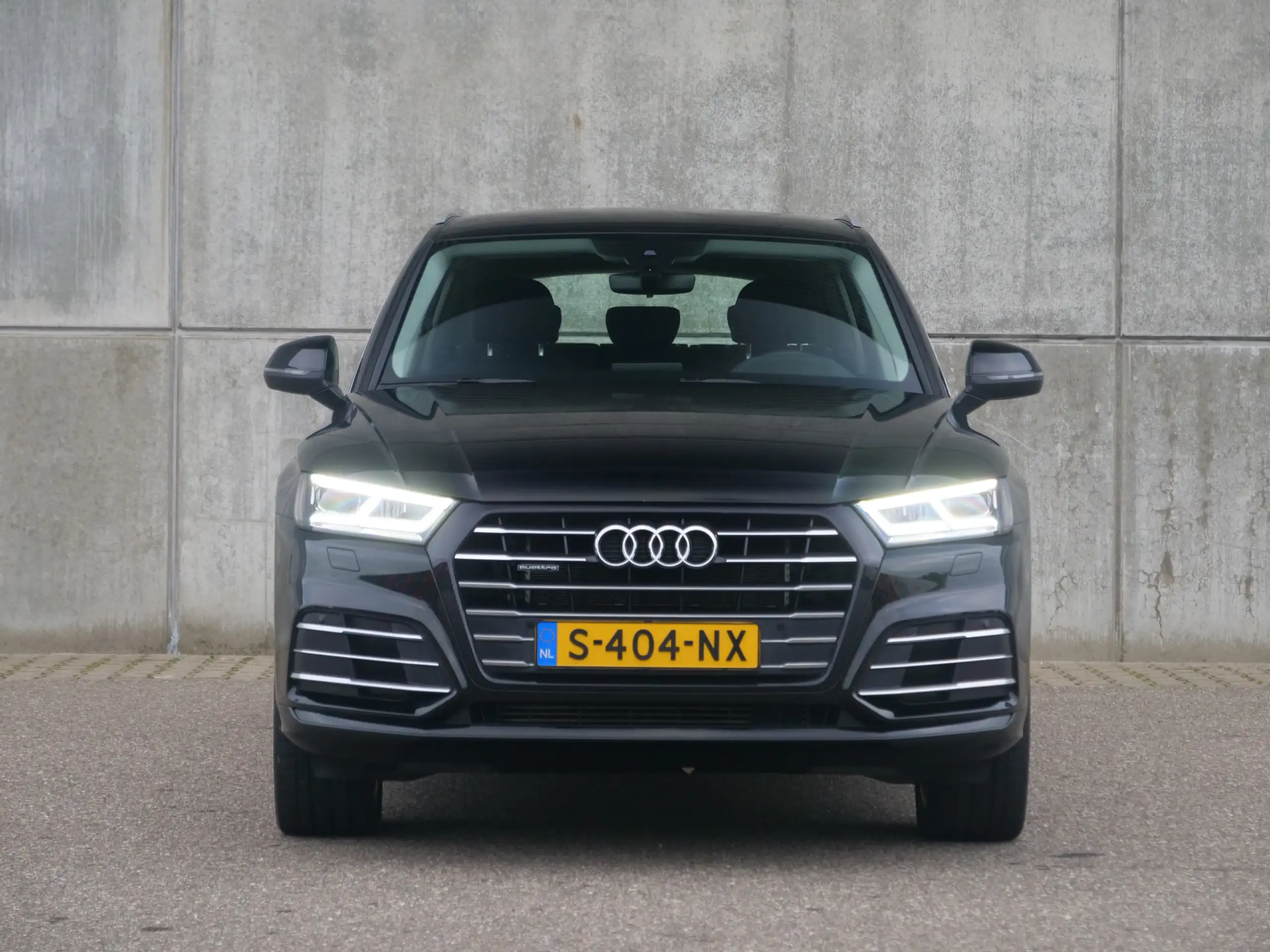 Audi - Q5