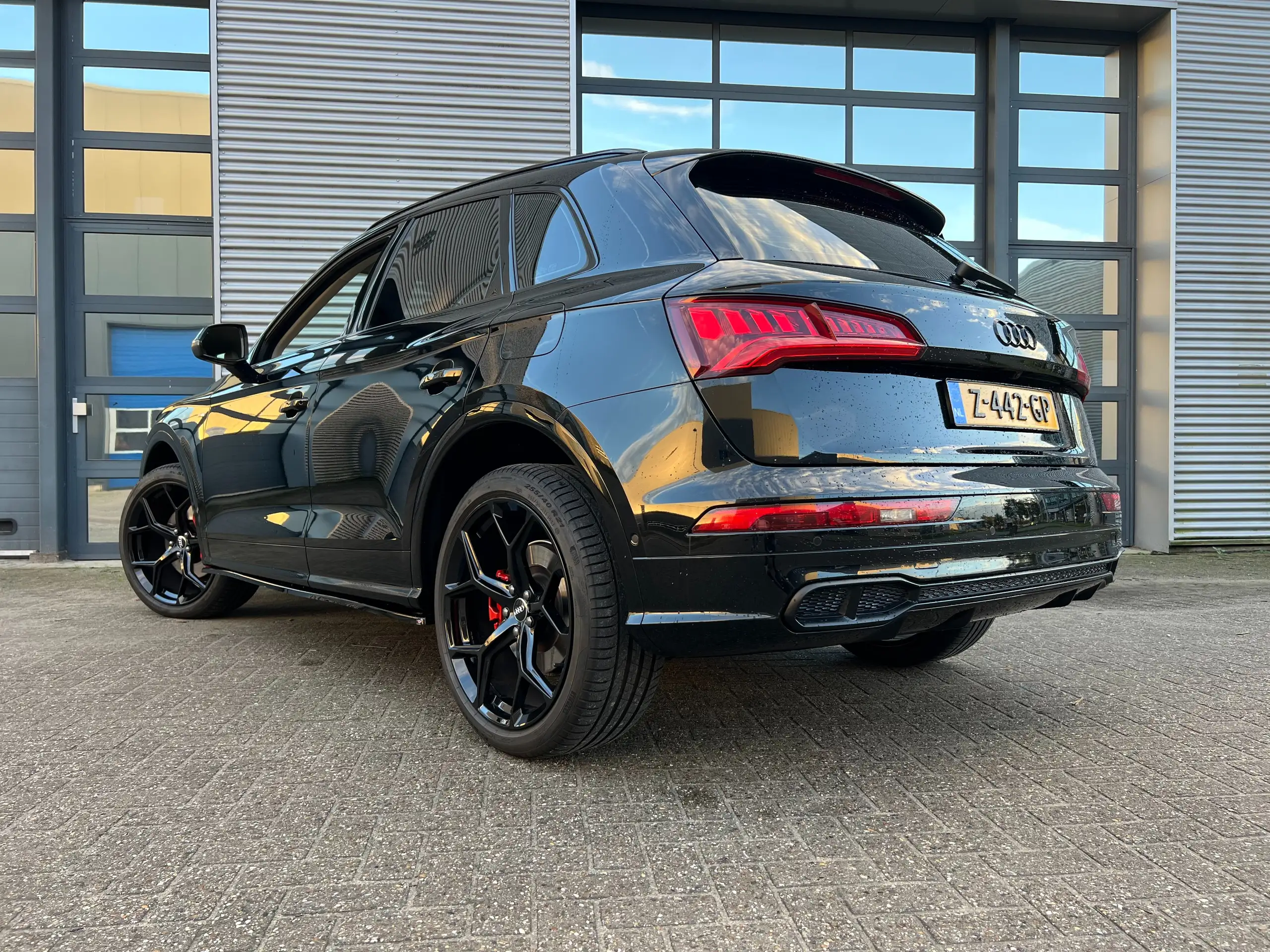 Audi - Q5