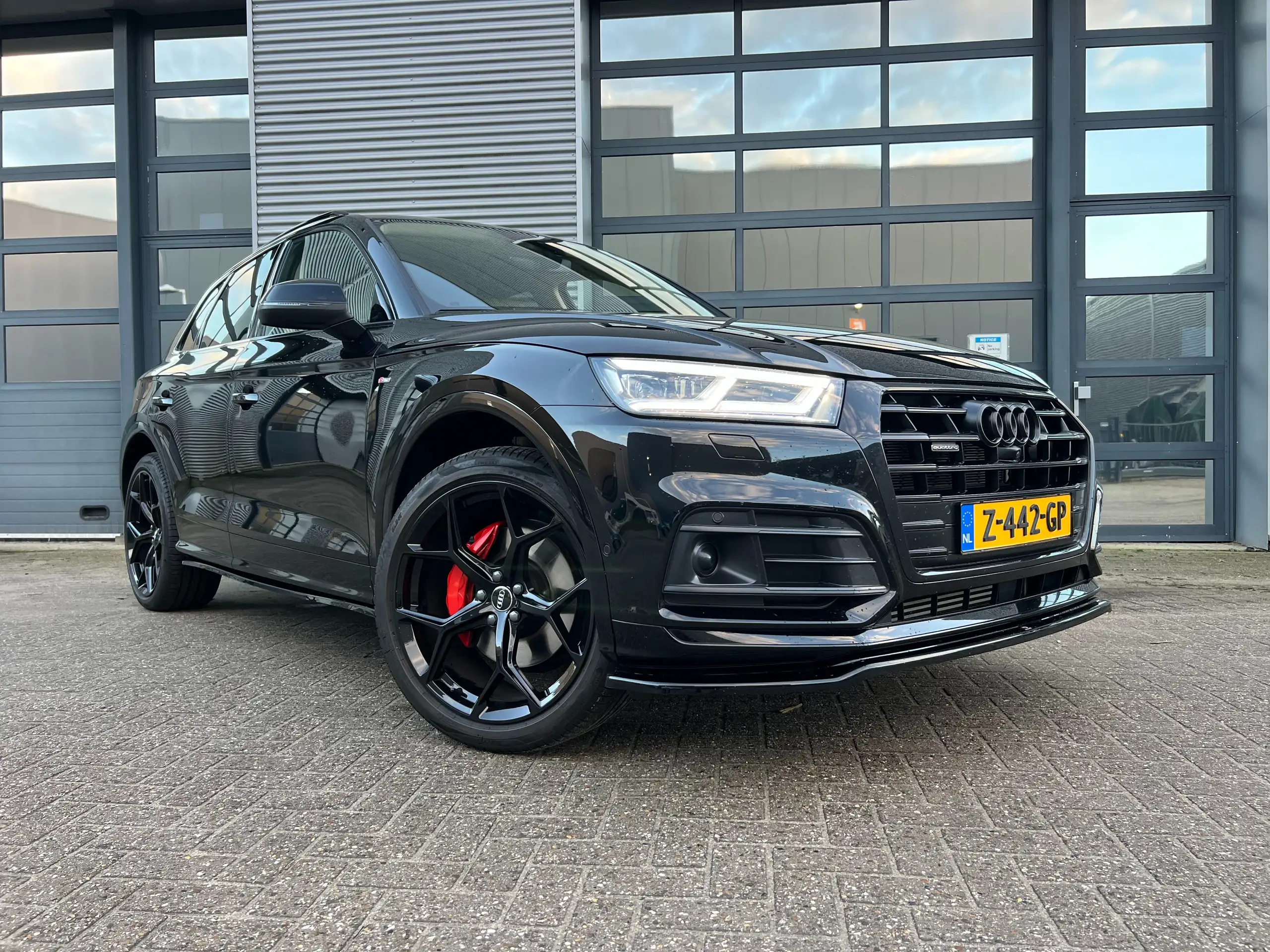 Audi - Q5