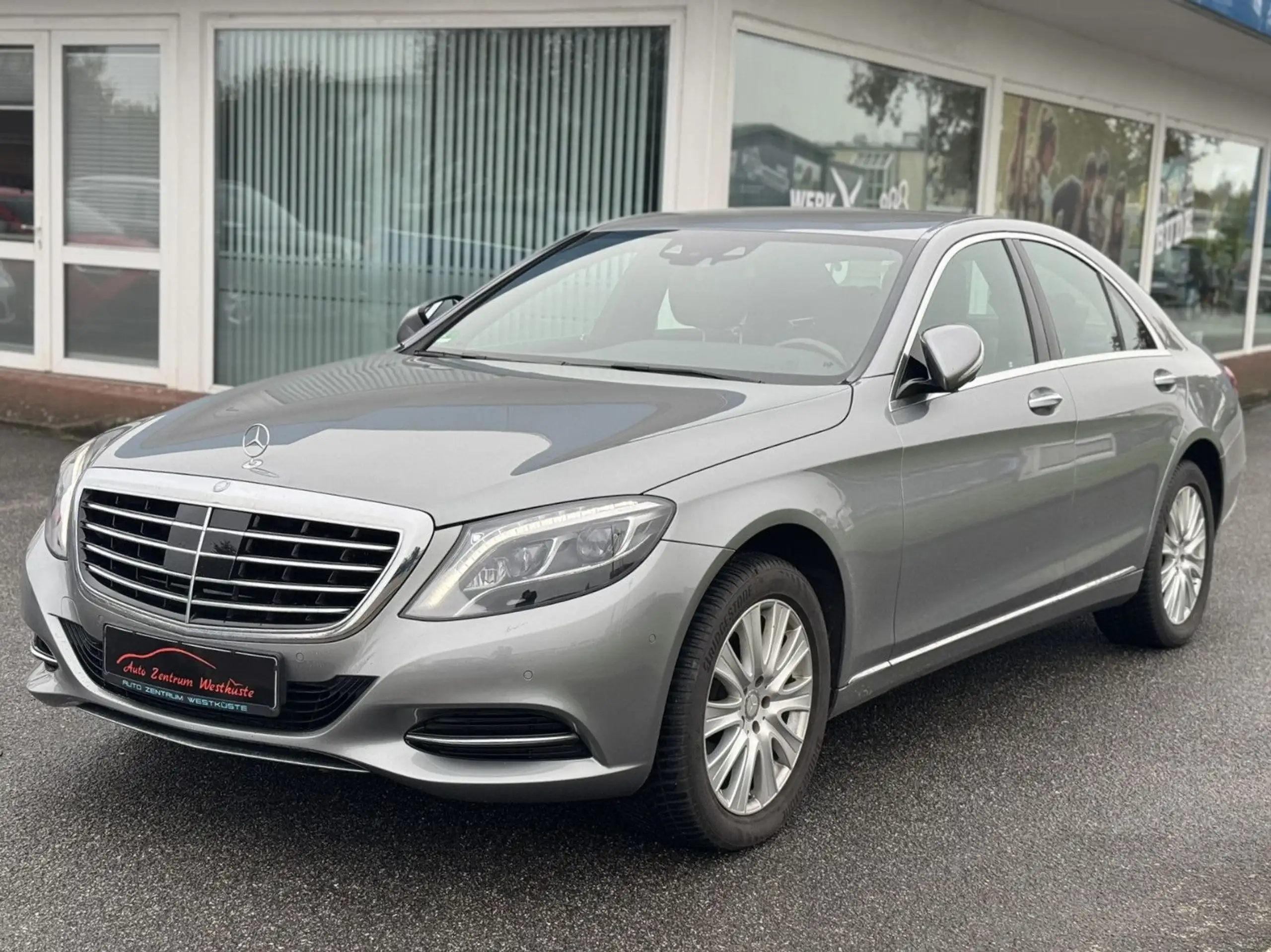 Mercedes-Benz - S 350