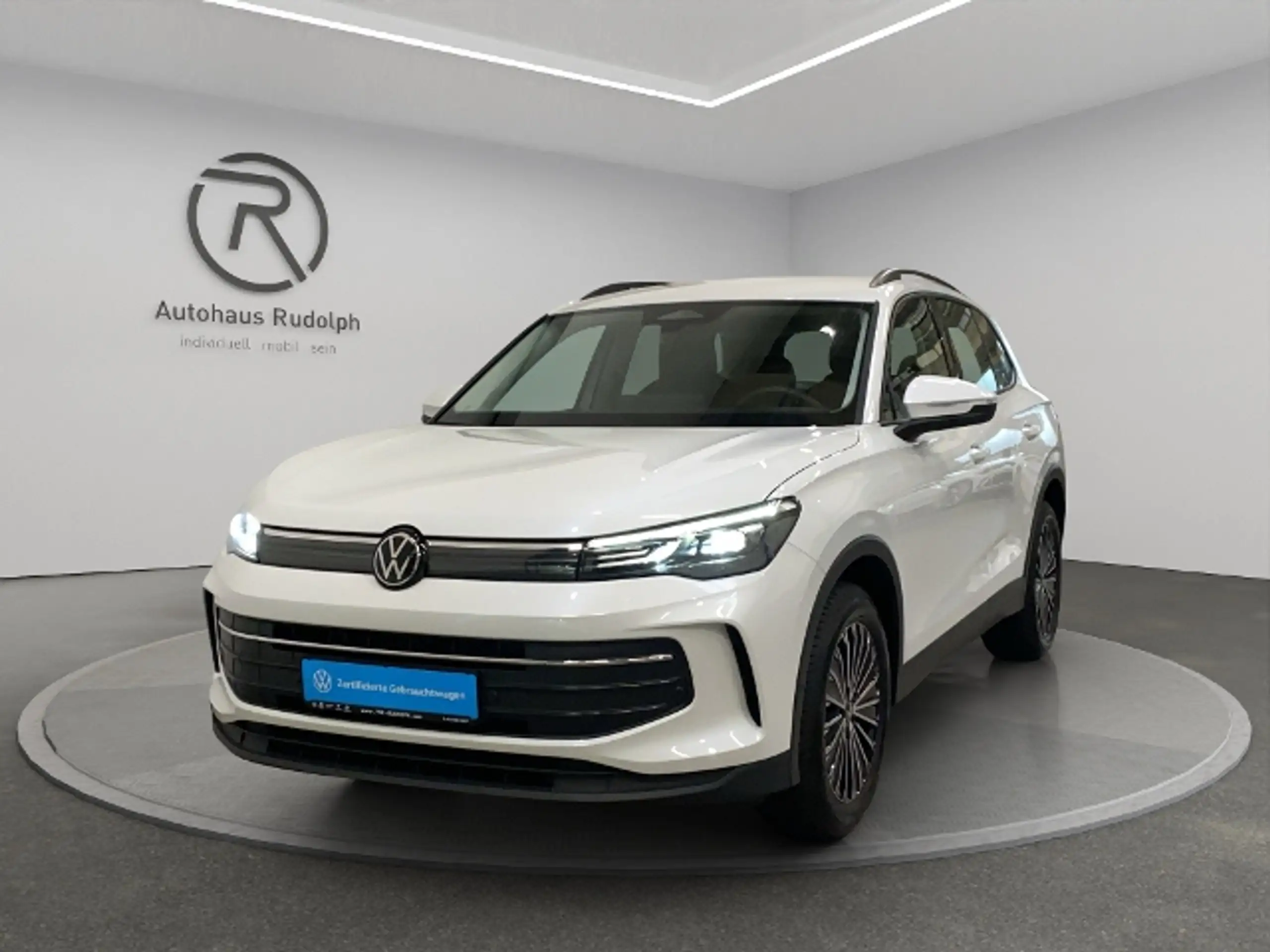 Volkswagen - Tiguan