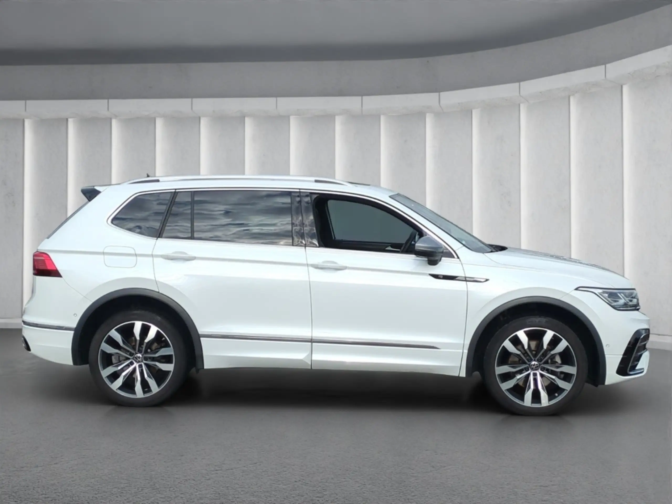 Volkswagen - Tiguan Allspace