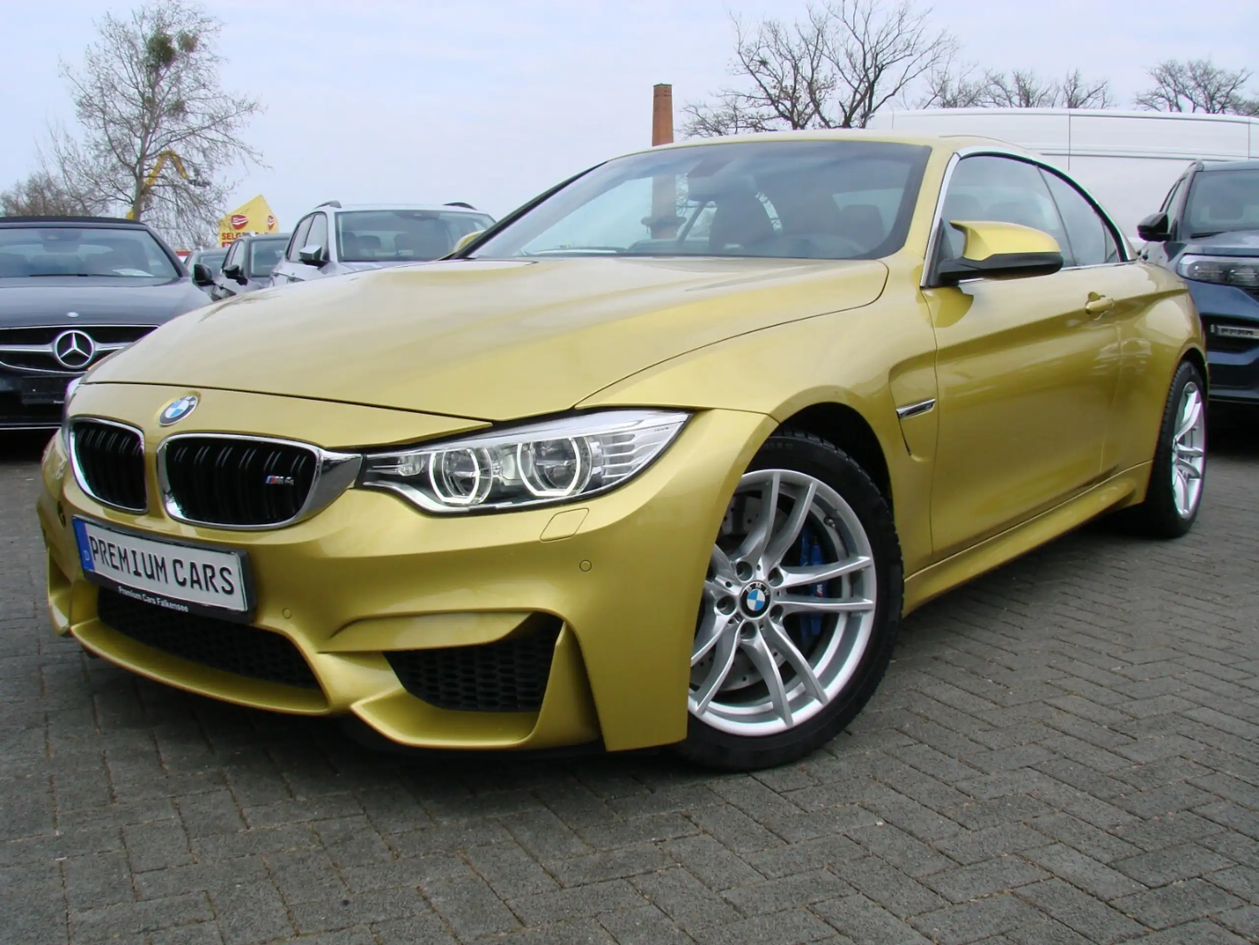 BMW - M4