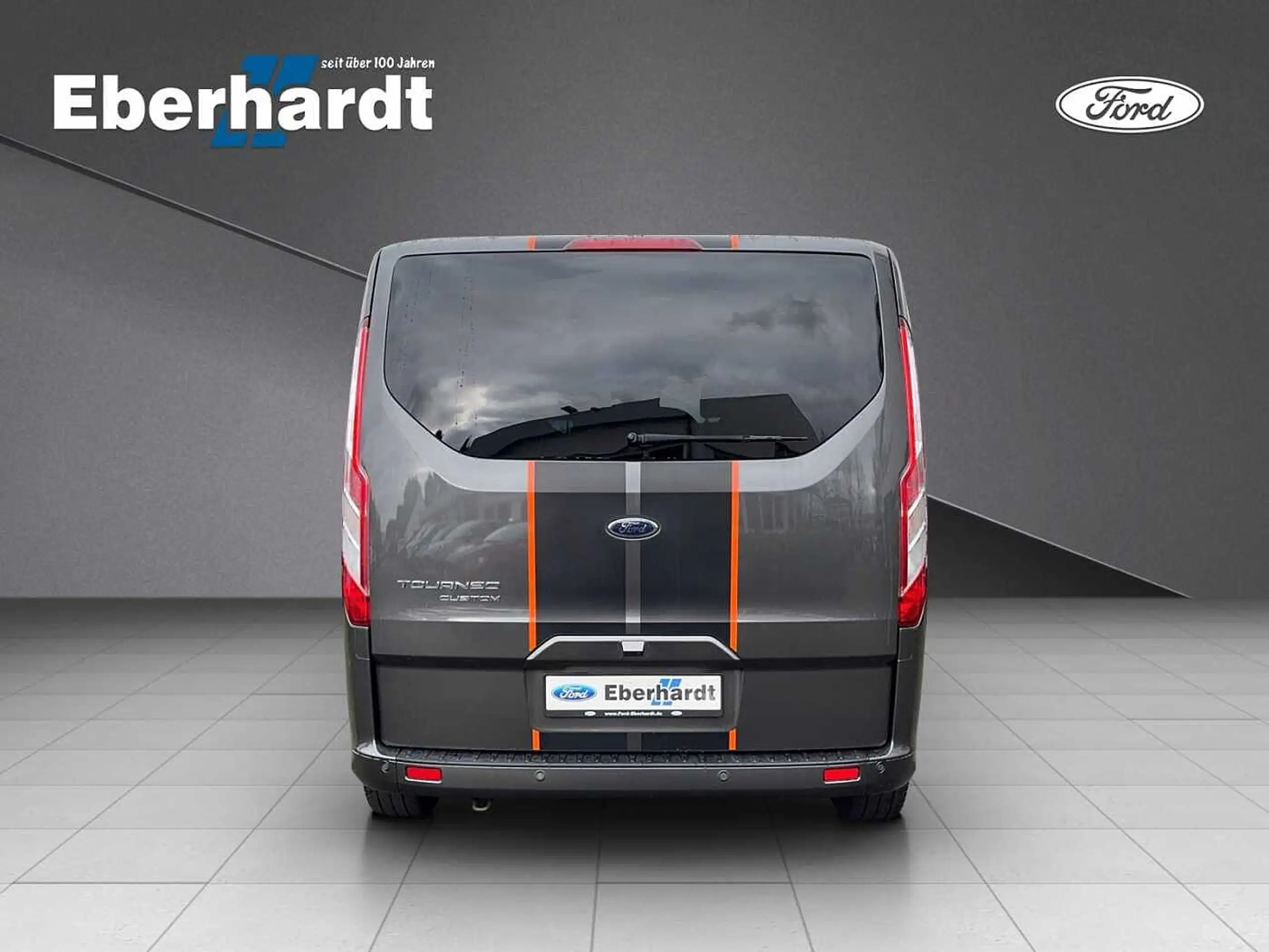 Ford - Tourneo