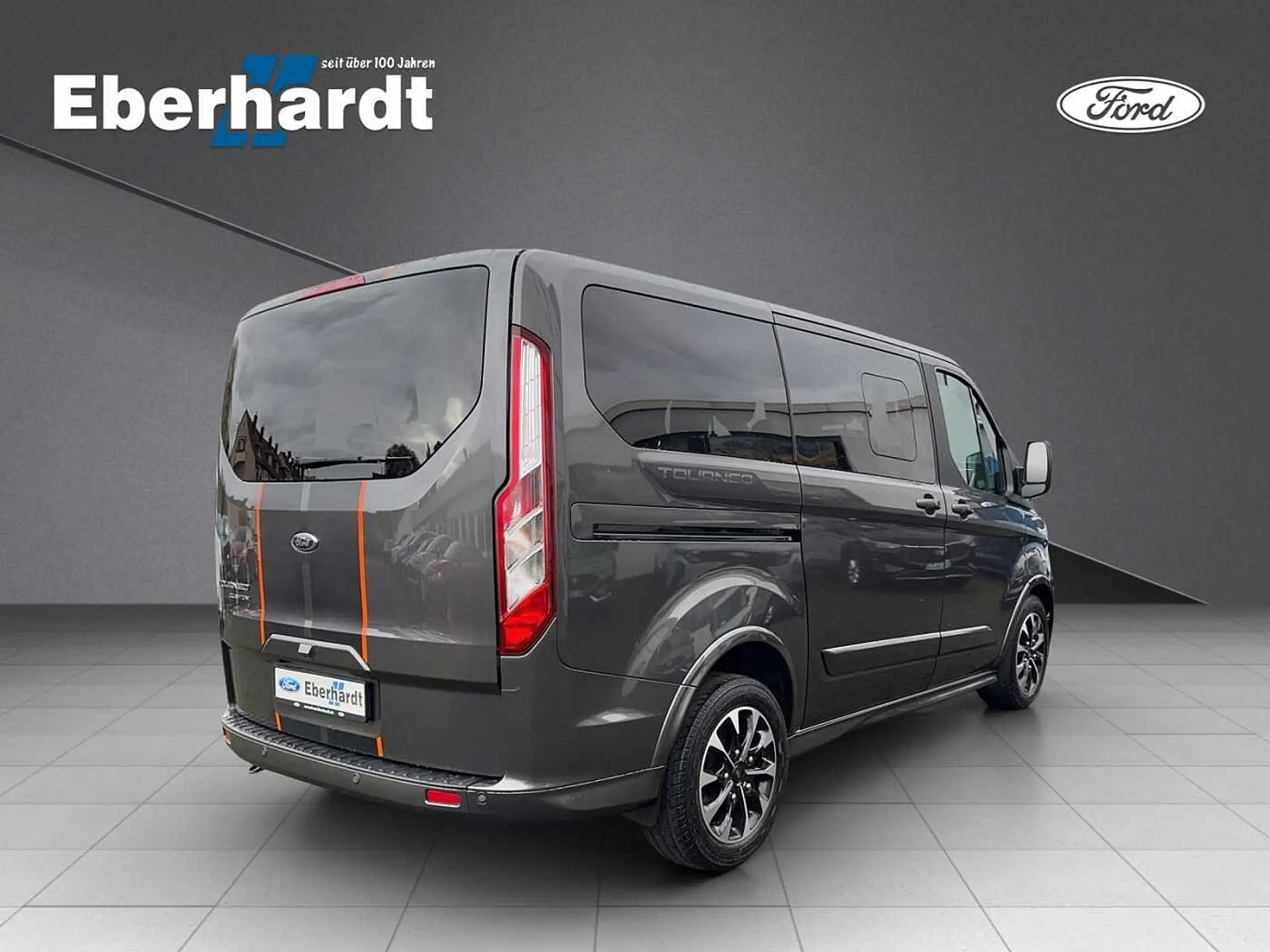 Ford - Tourneo