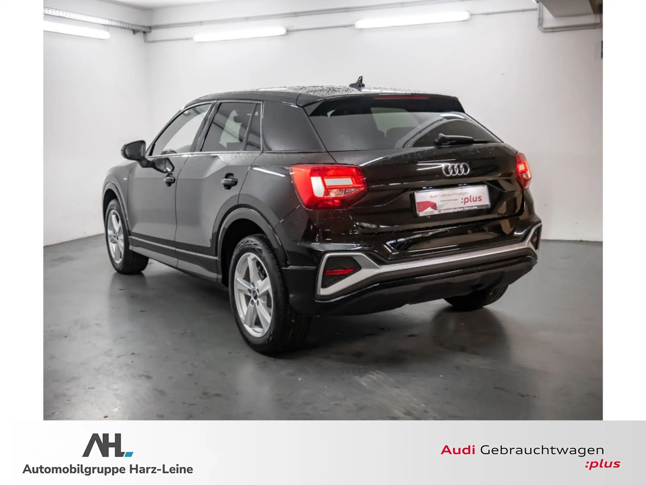 Audi - Q2