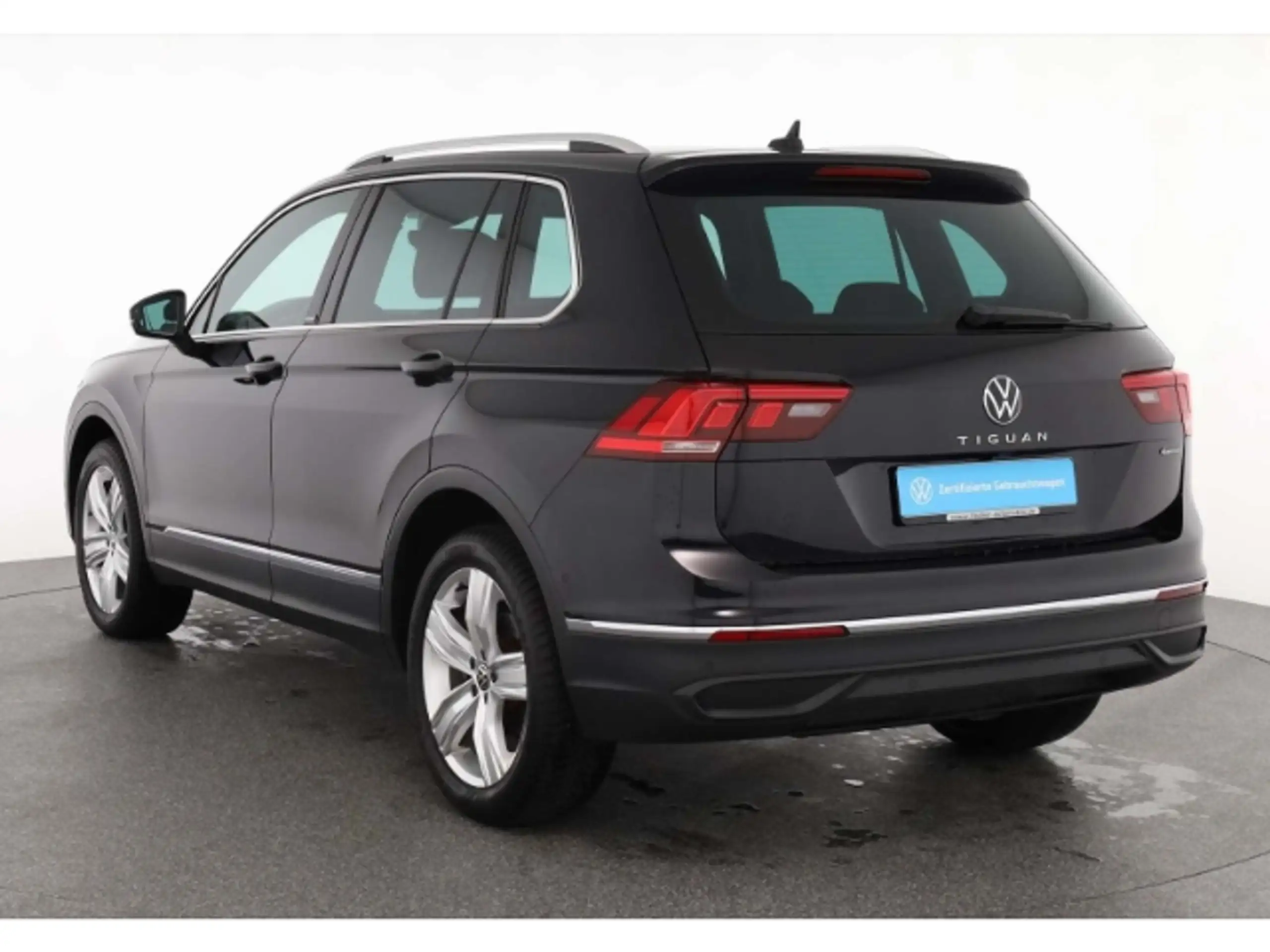 Volkswagen - Tiguan