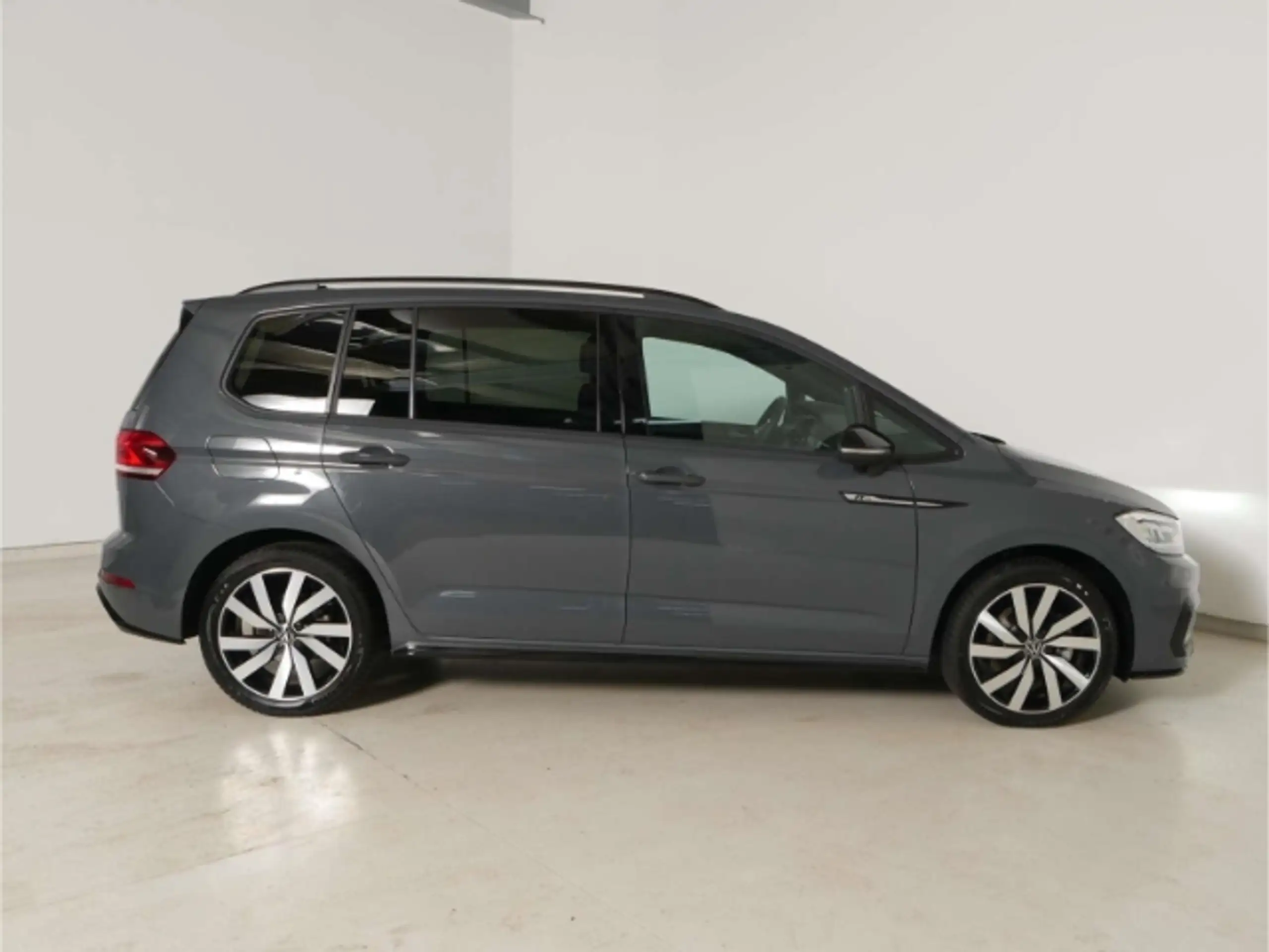 Volkswagen - Touran