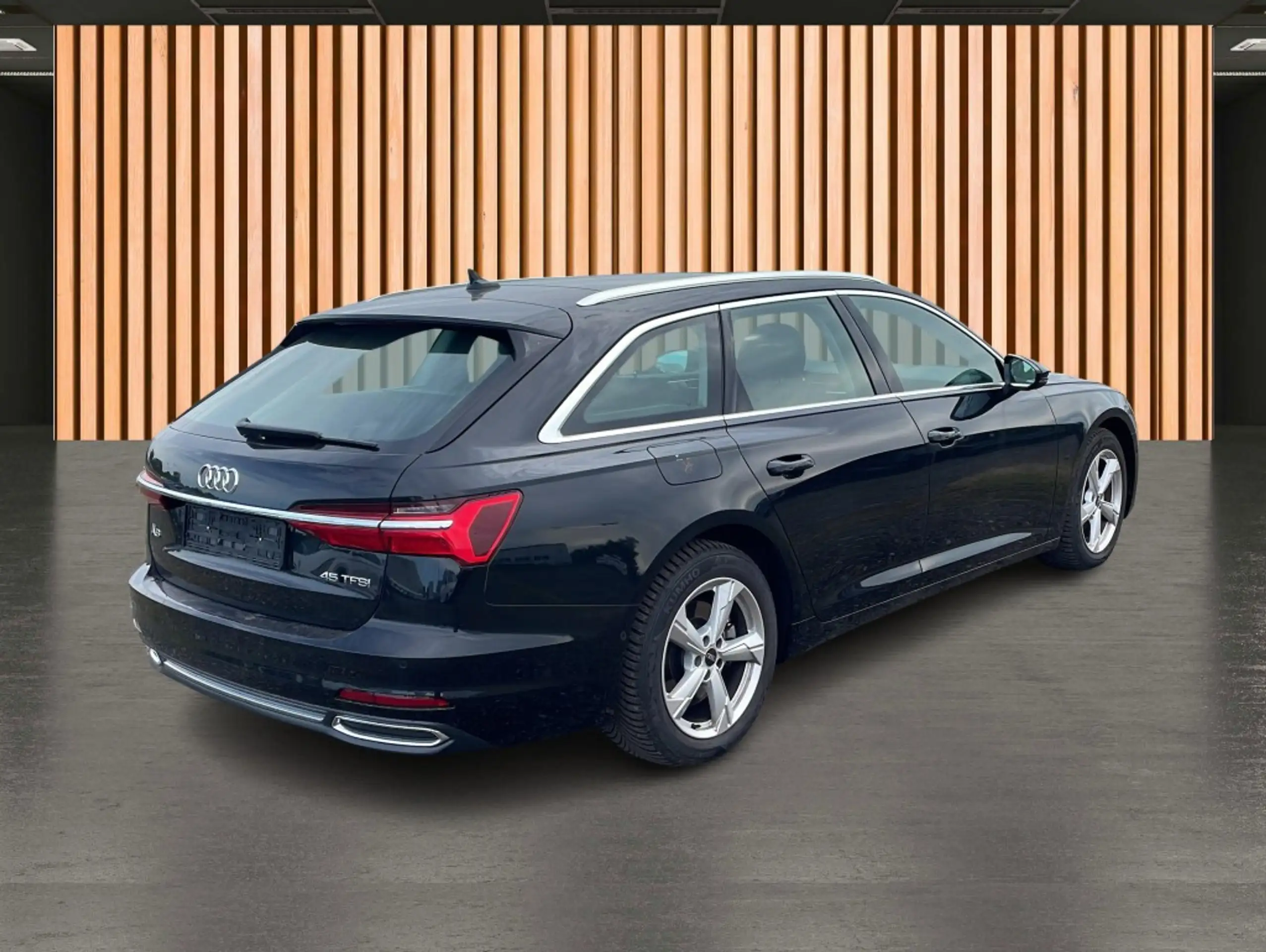 Audi - A6