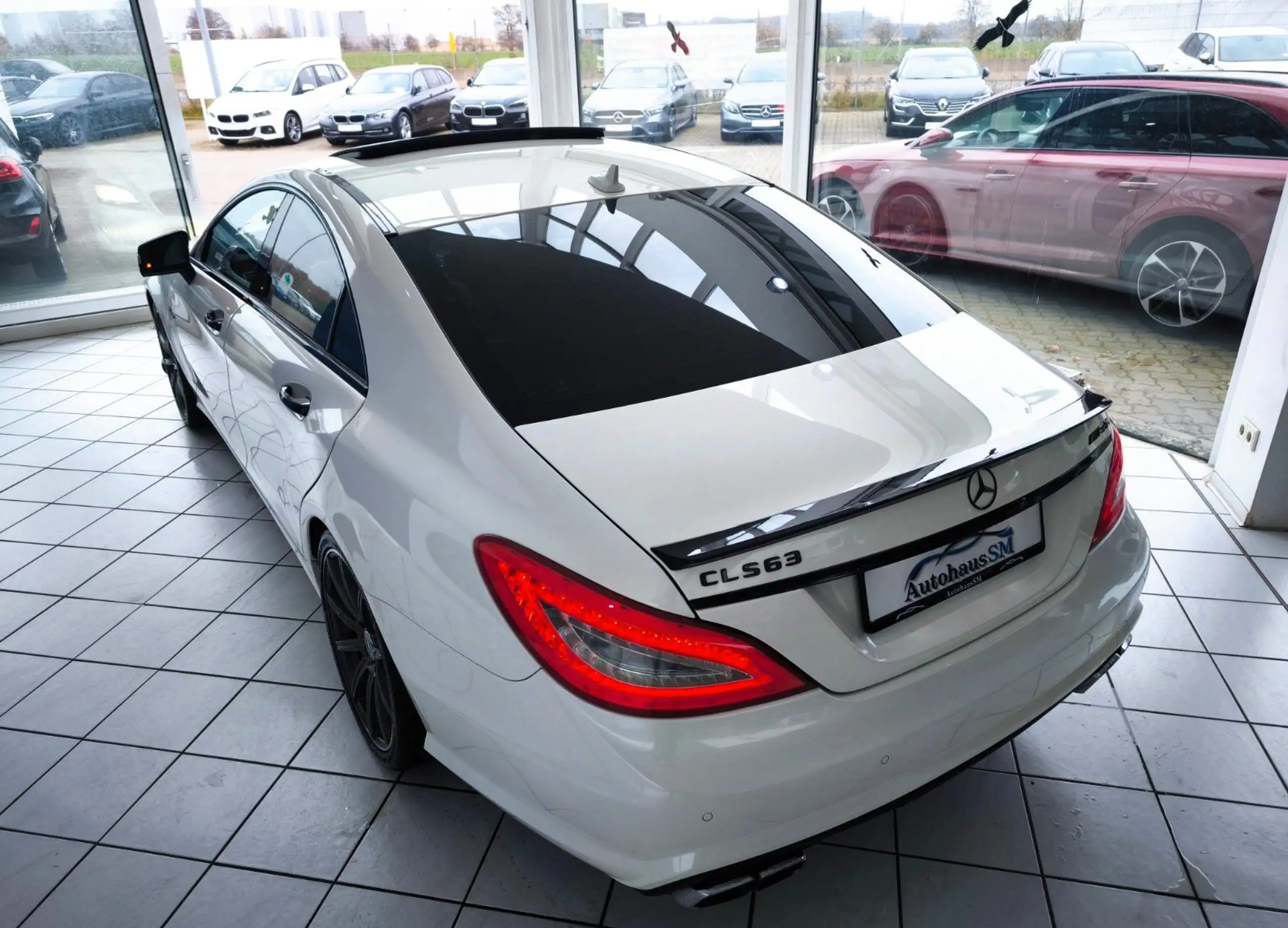 Mercedes-Benz - CLS 63 AMG