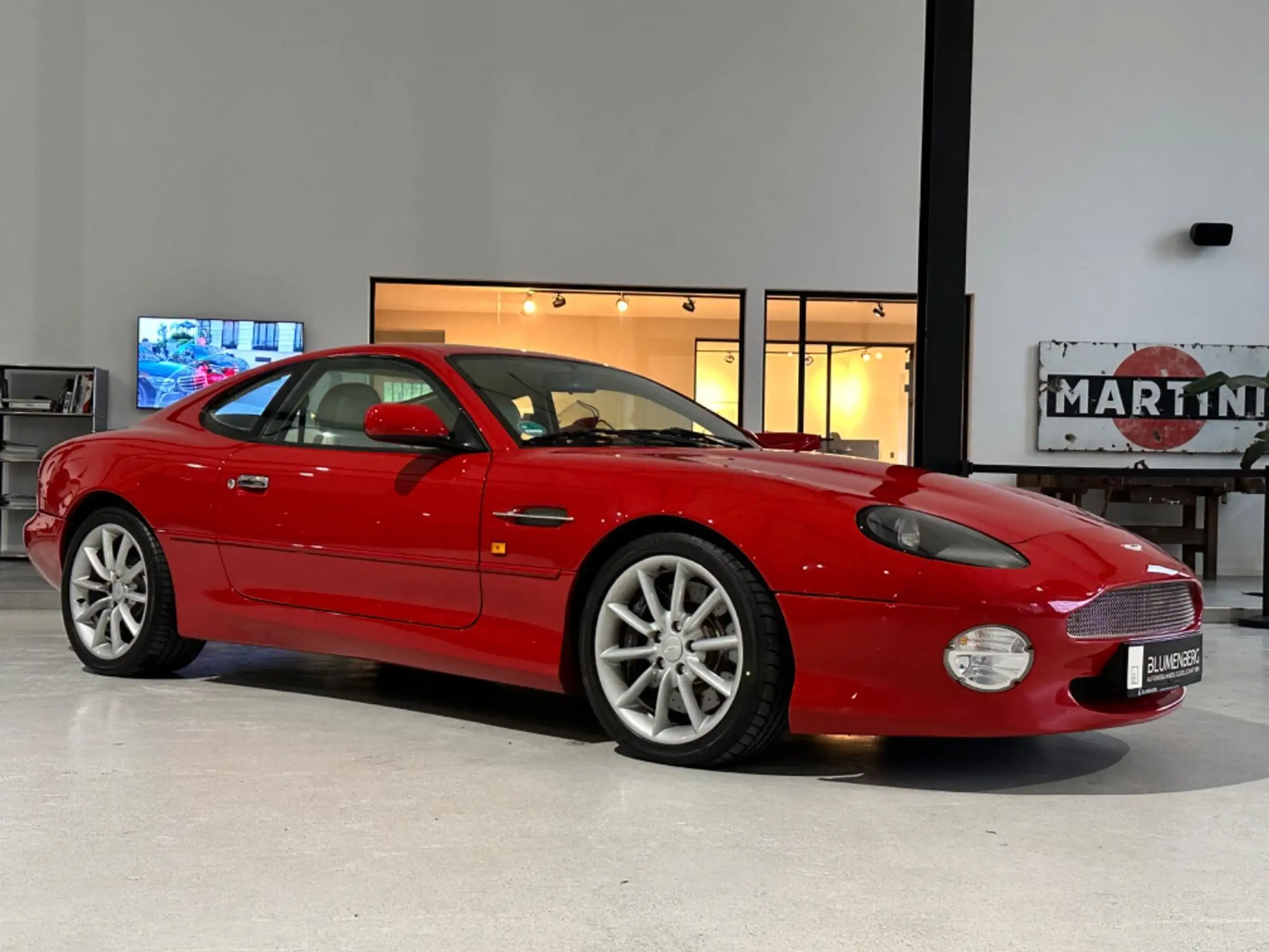 Aston Martin - DB7