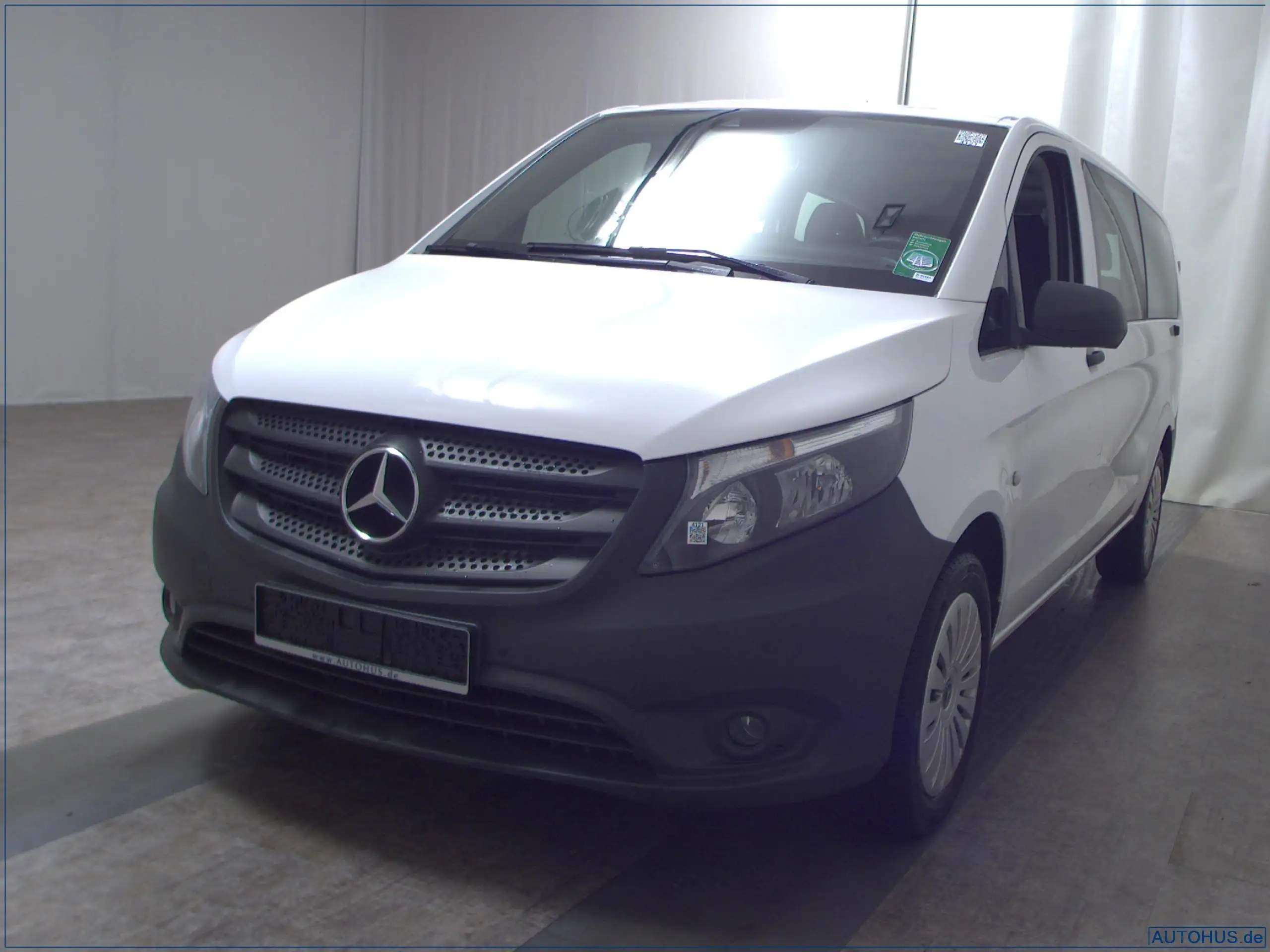 Mercedes-Benz - Vito