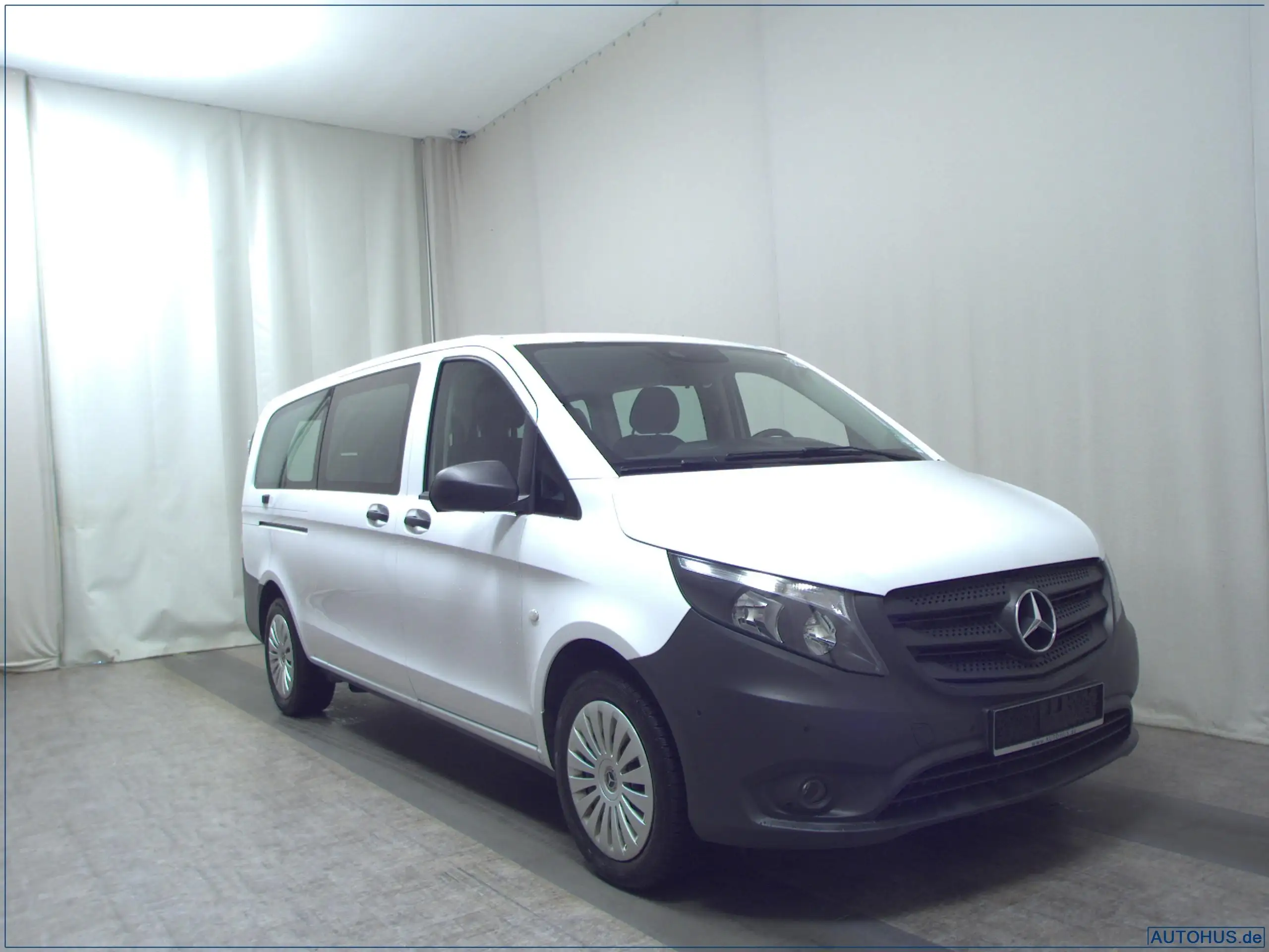 Mercedes-Benz - Vito