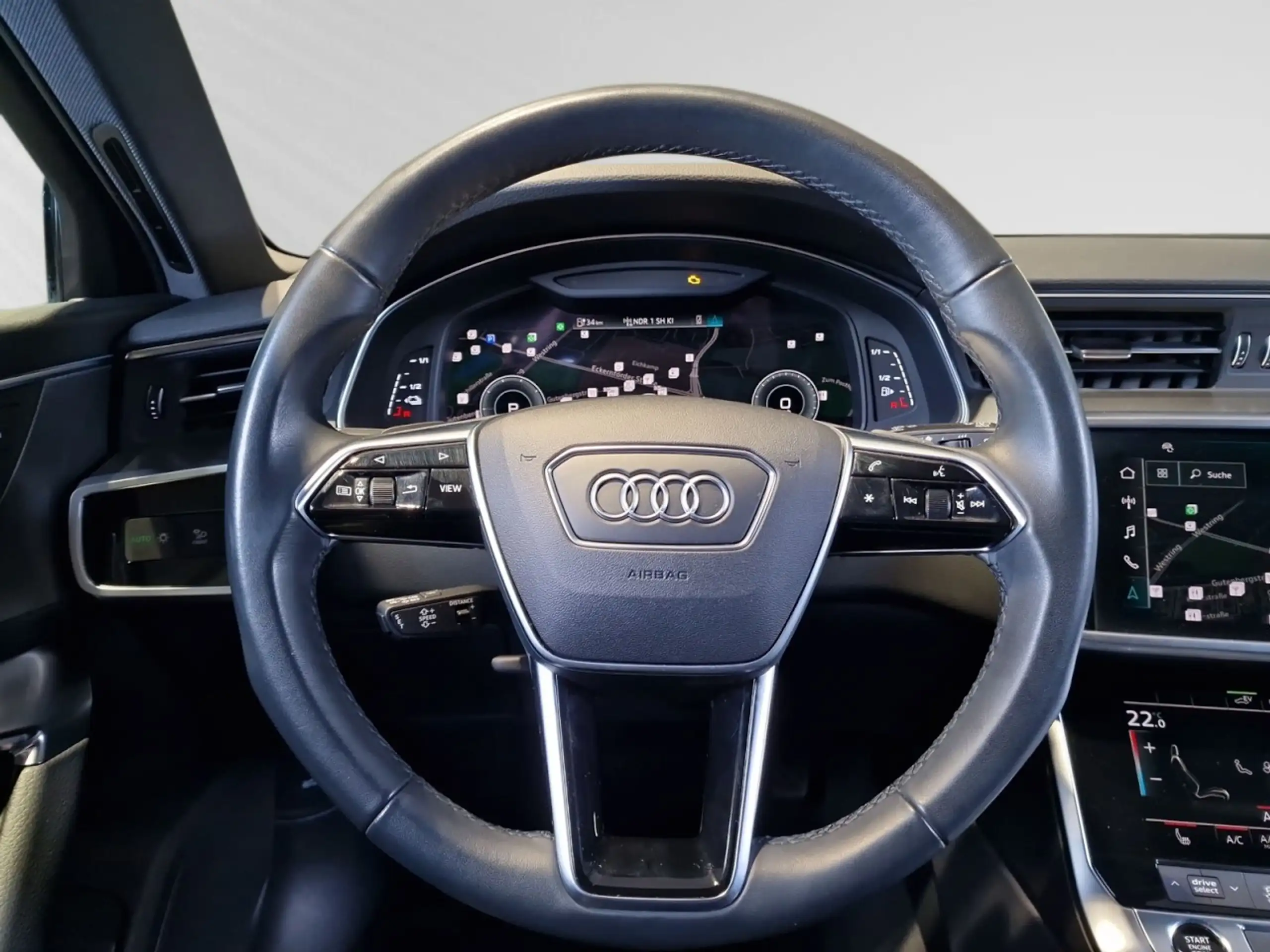 Audi - A6