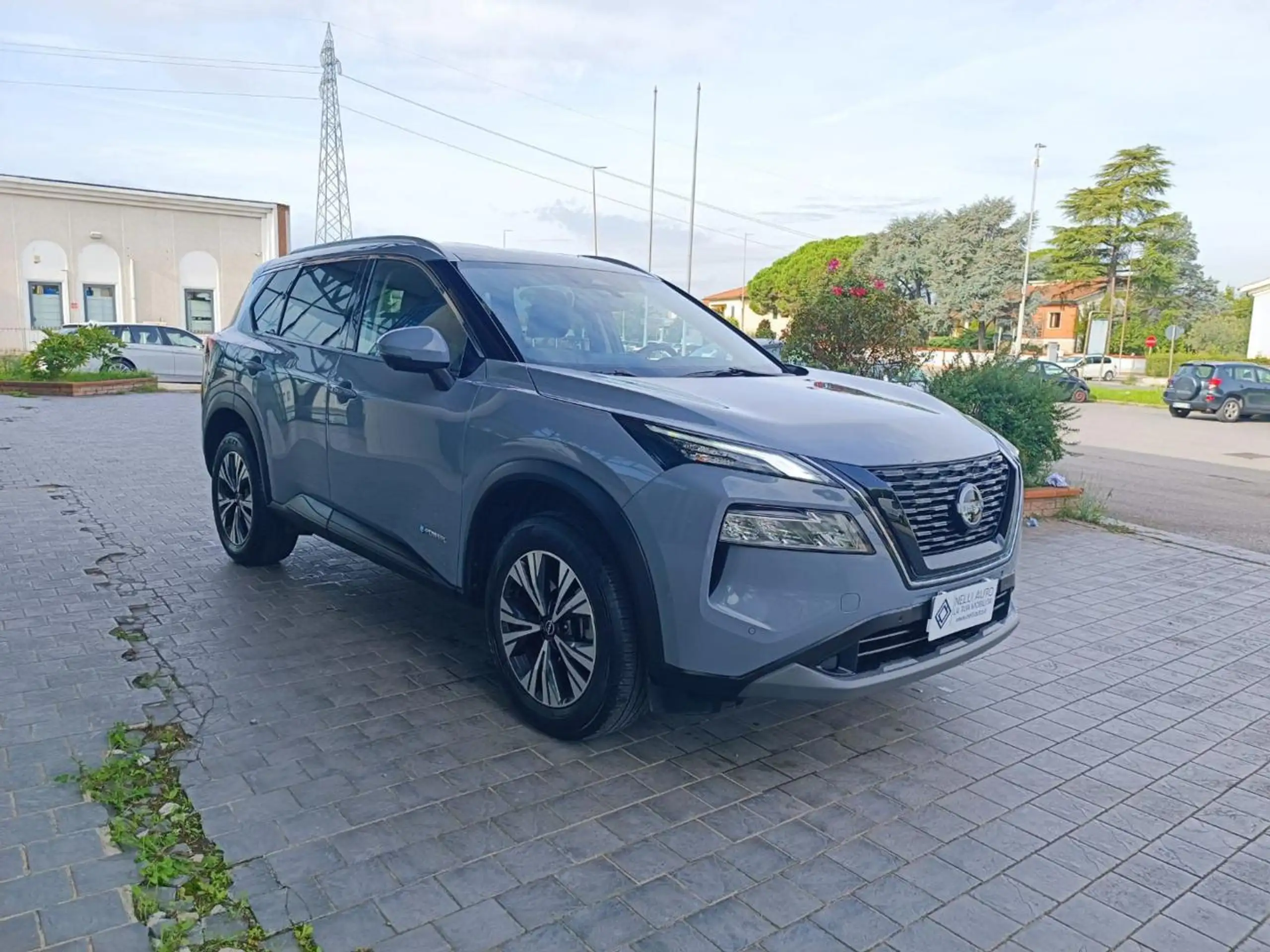 Nissan - X-Trail