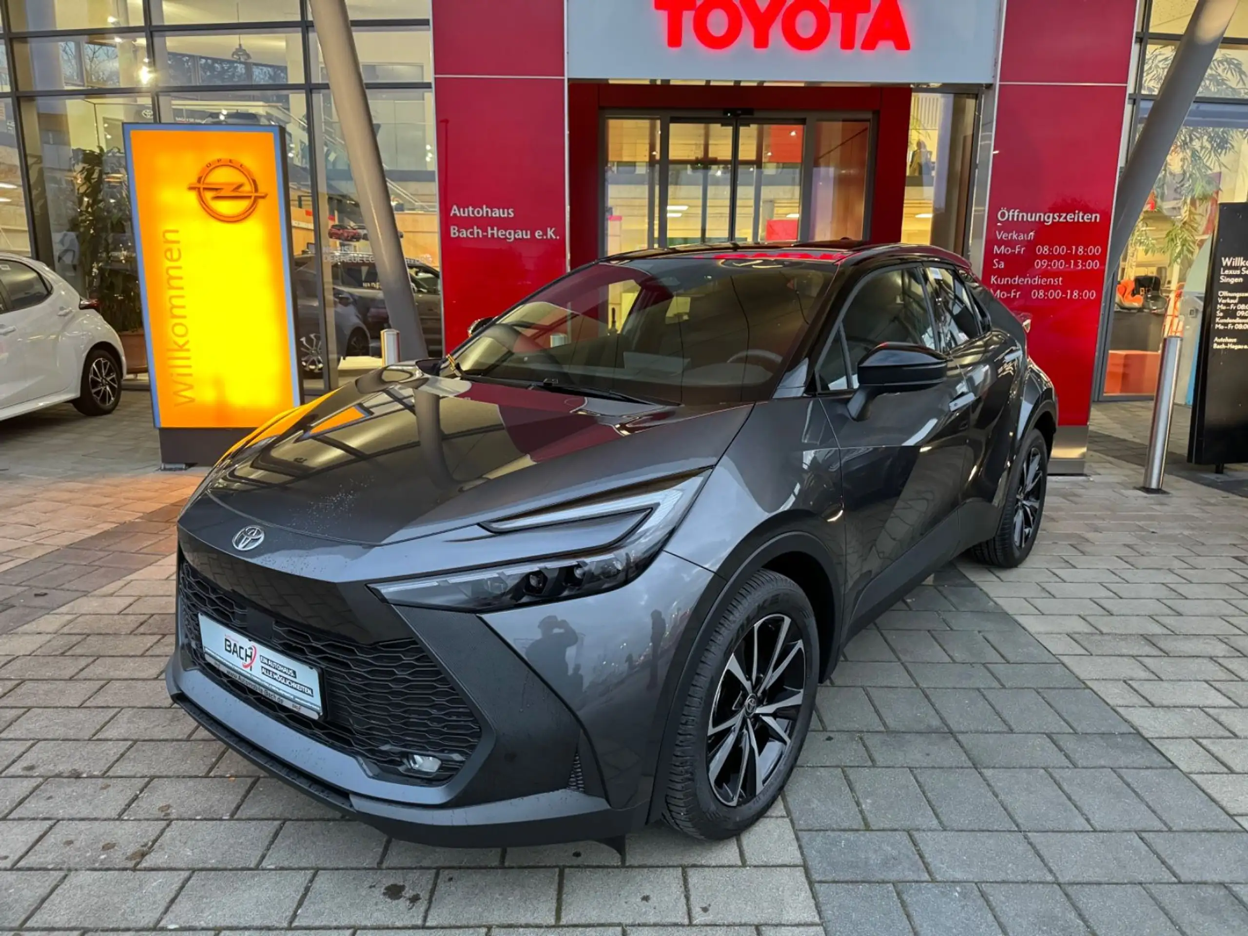 Toyota - C-HR