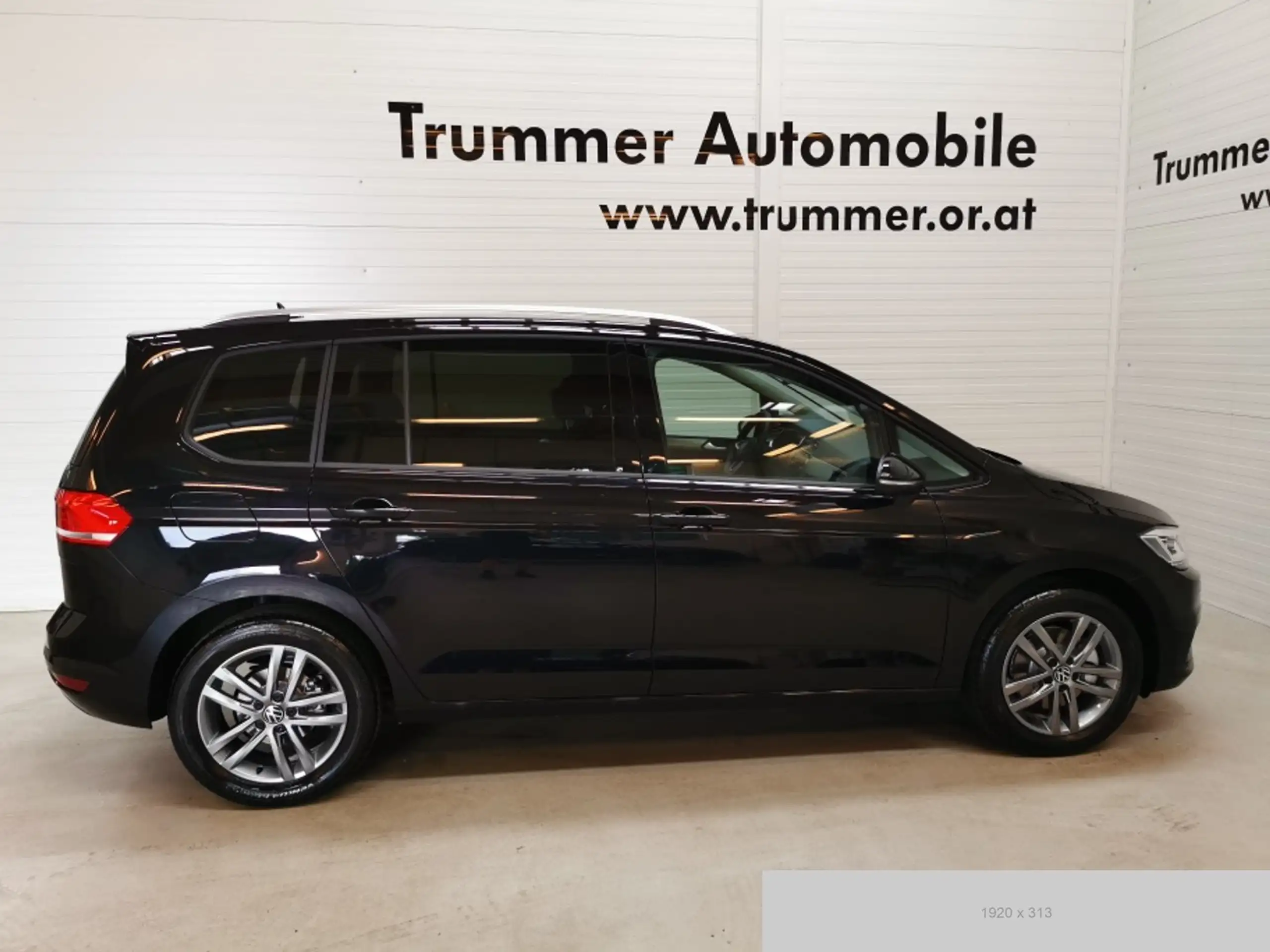 Volkswagen - Touran