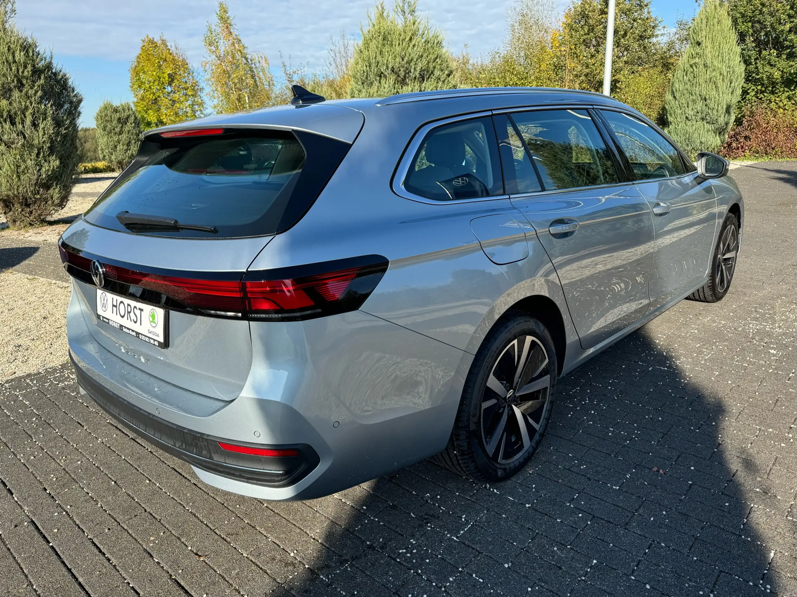 Volkswagen - Passat Variant