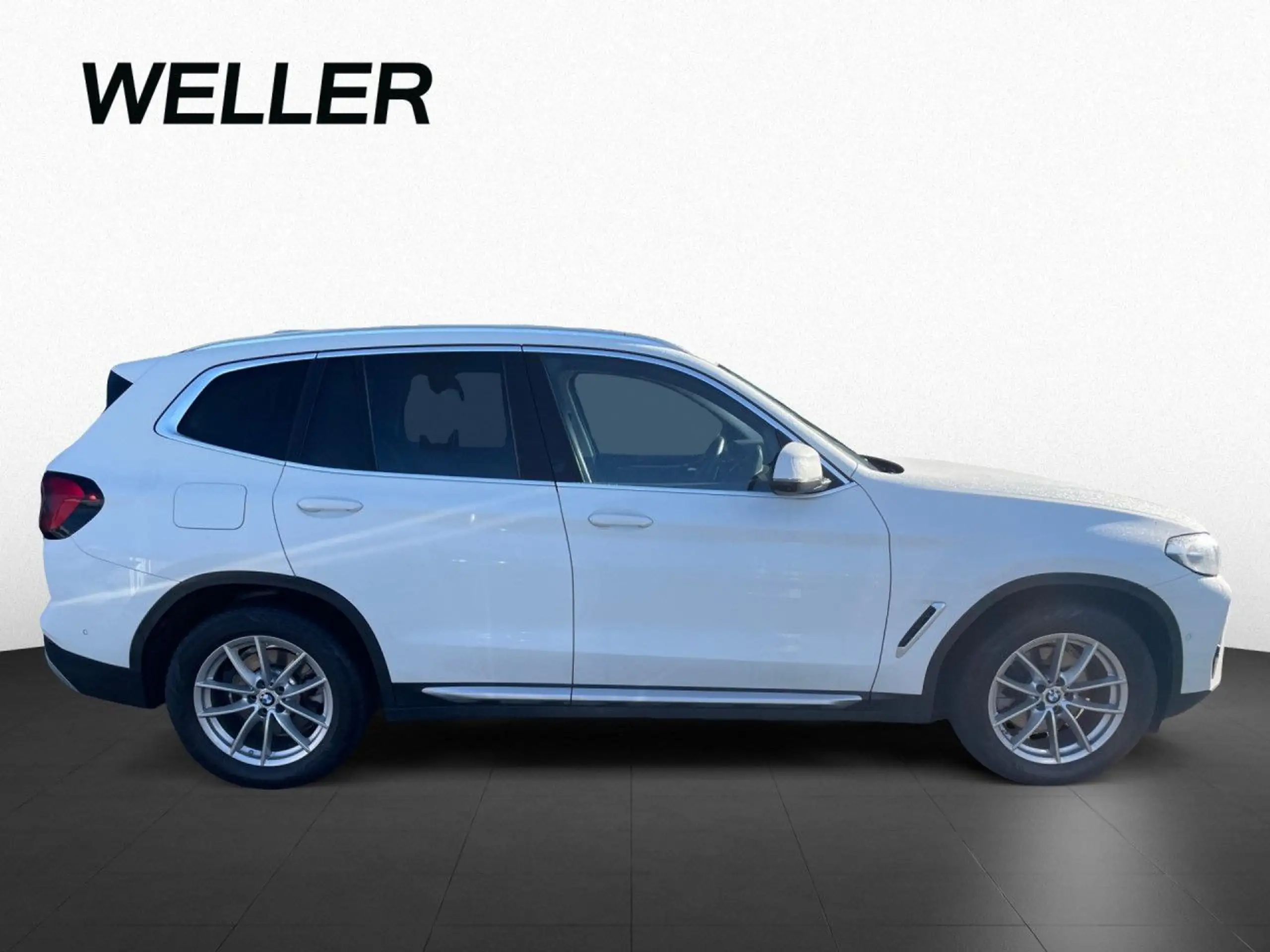 BMW - X3