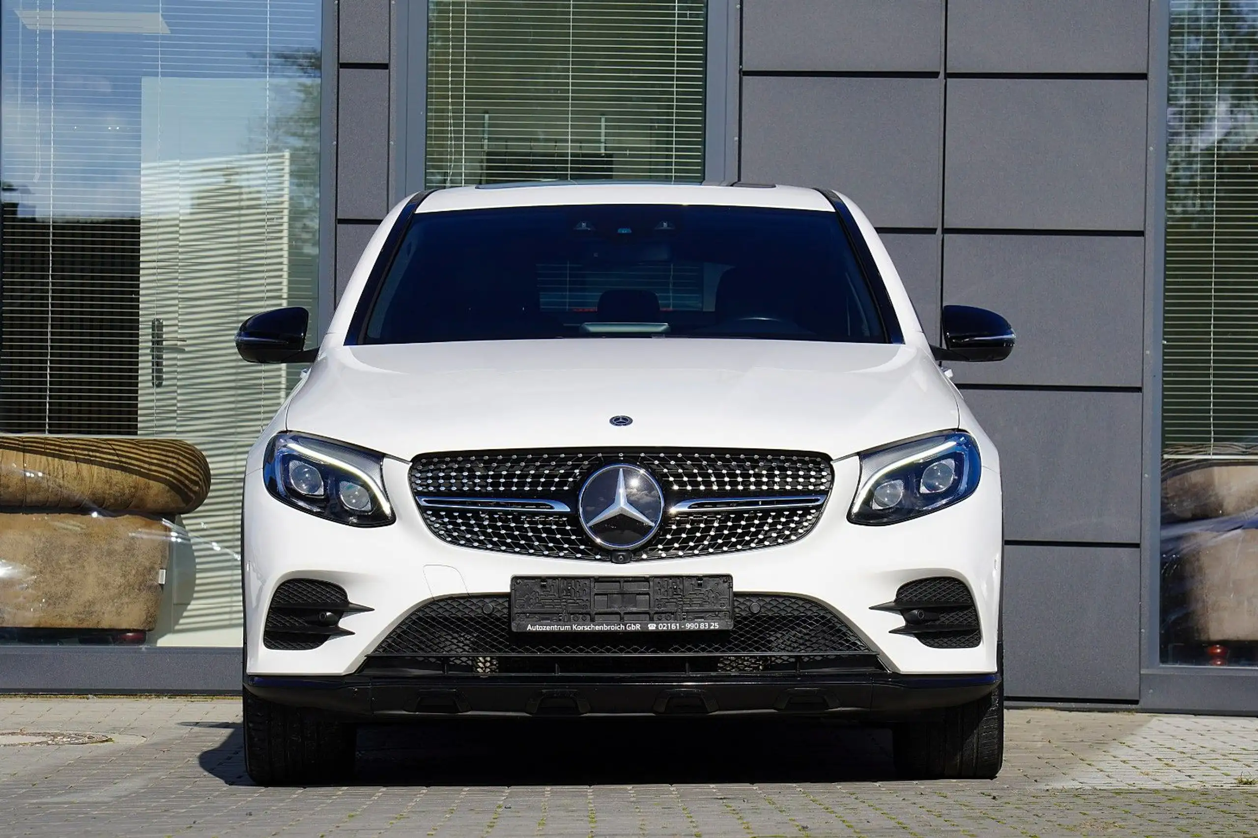 Mercedes-Benz - GLC 350