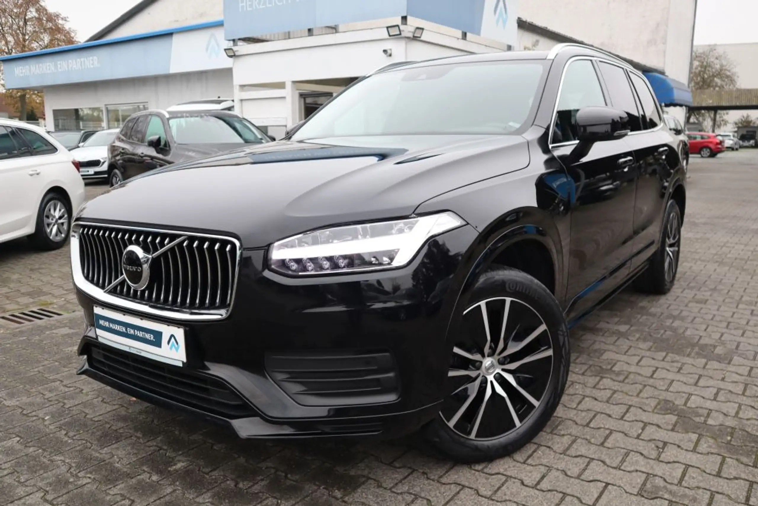 Volvo - XC90