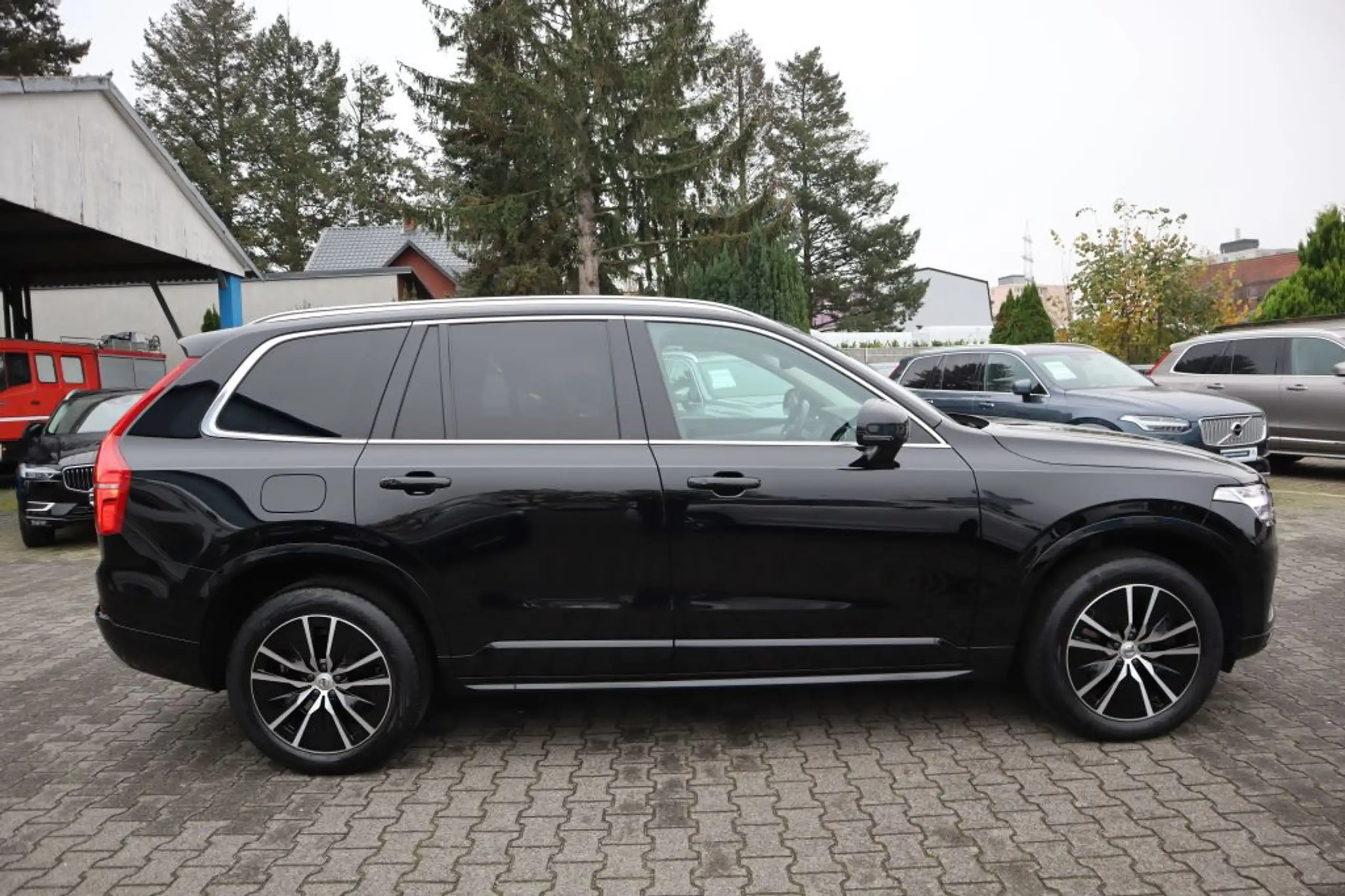 Volvo - XC90