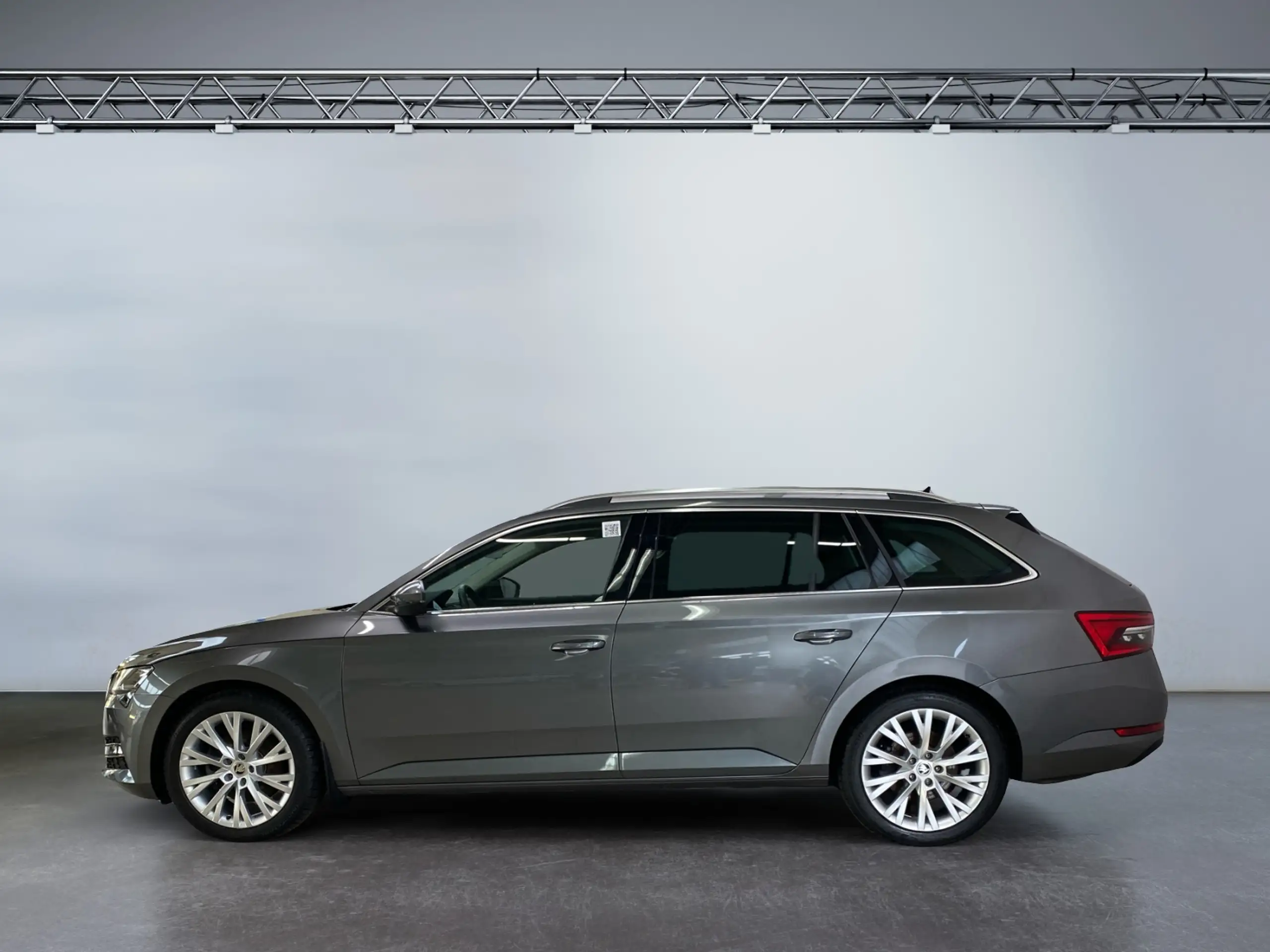 Skoda - Superb