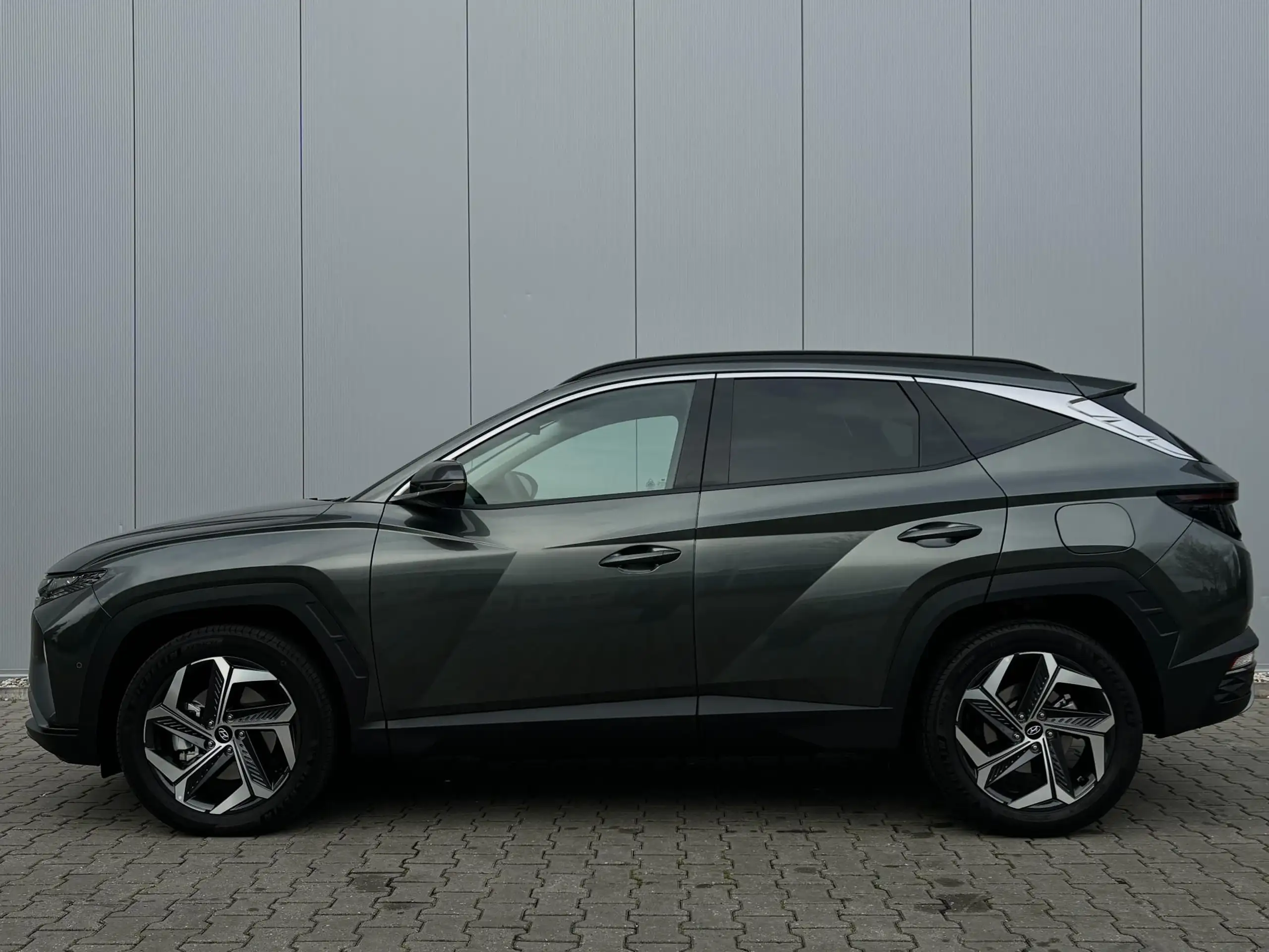 Hyundai - TUCSON