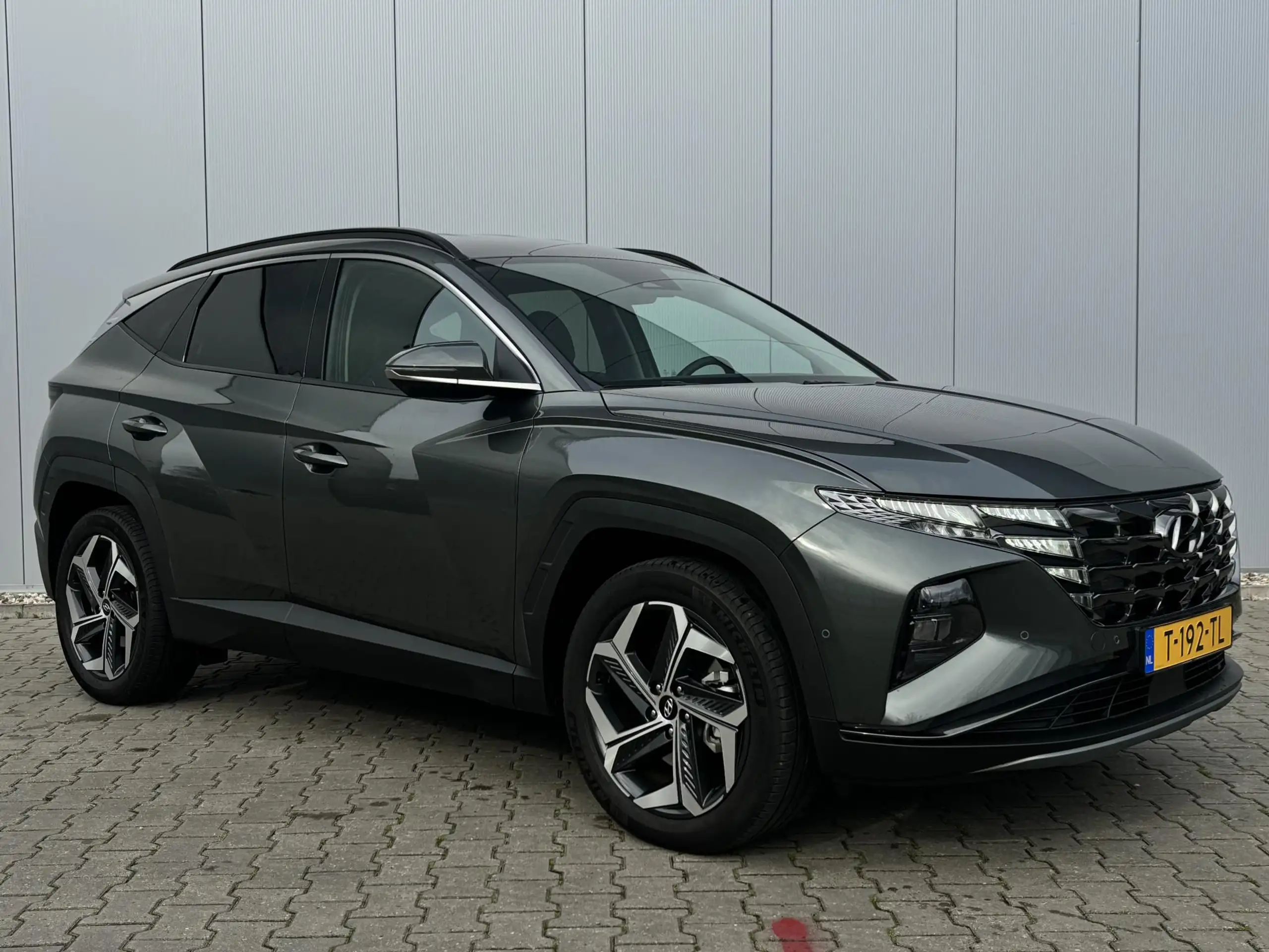 Hyundai - TUCSON